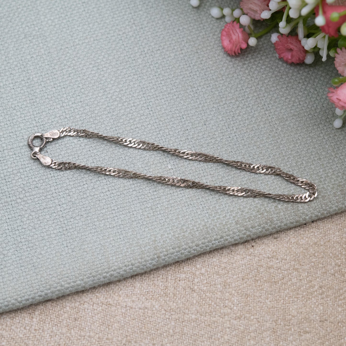 Vintage Italian Sterling Silver Twisted Flat Curb Link Chain Bracelet - Unisex Gift