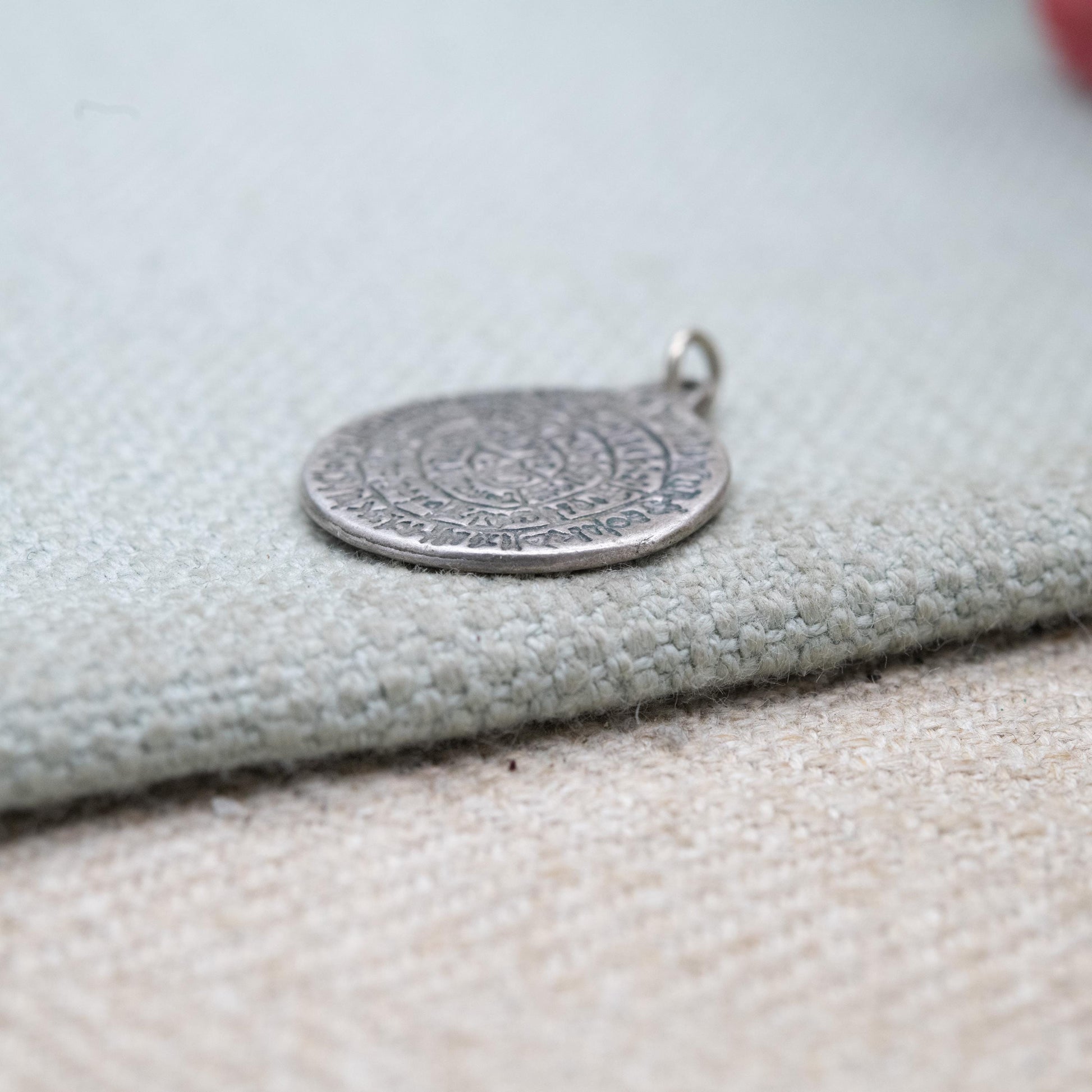 Vintage Mexican Silver Maze Pendant – Traditional Central American Design | Travel Souvenir Jewellery