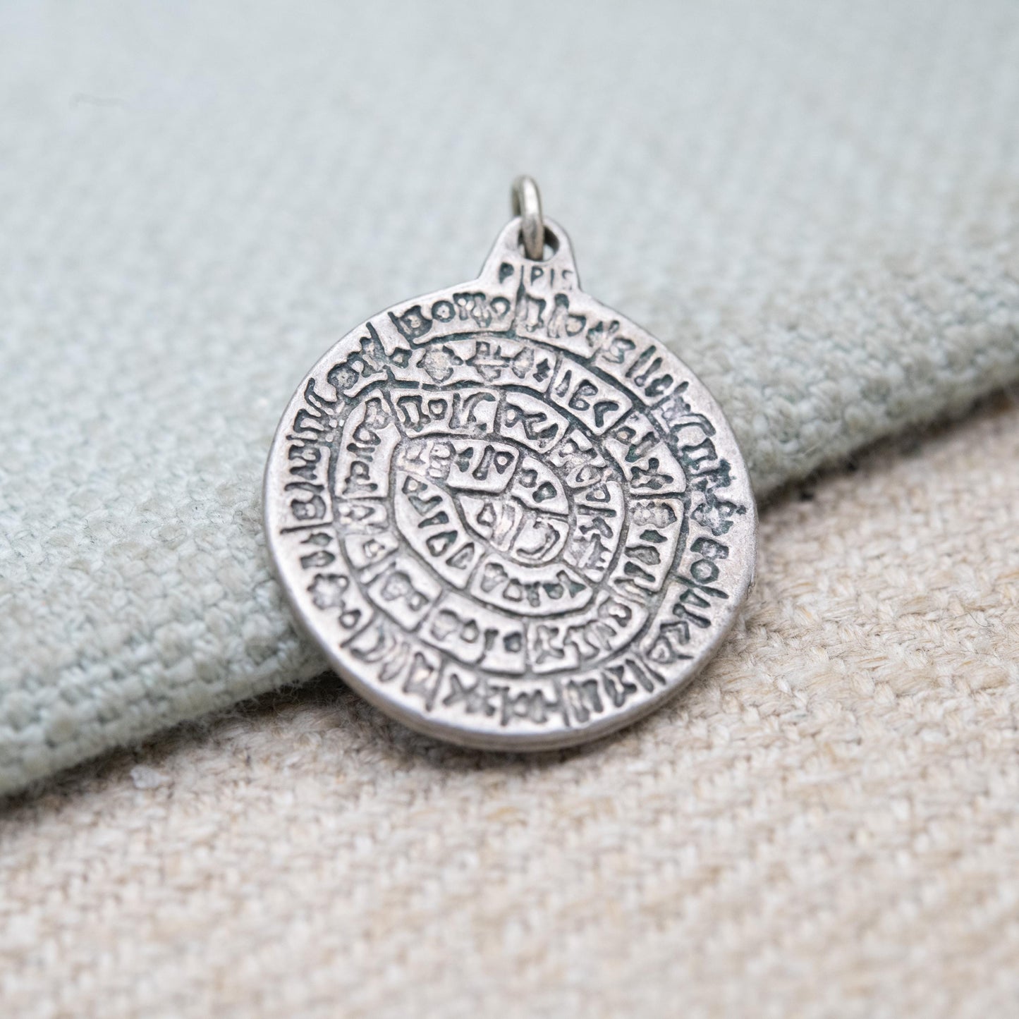 Vintage Mexican Silver Maze Pendant – Traditional Central American Design | Travel Souvenir Jewellery