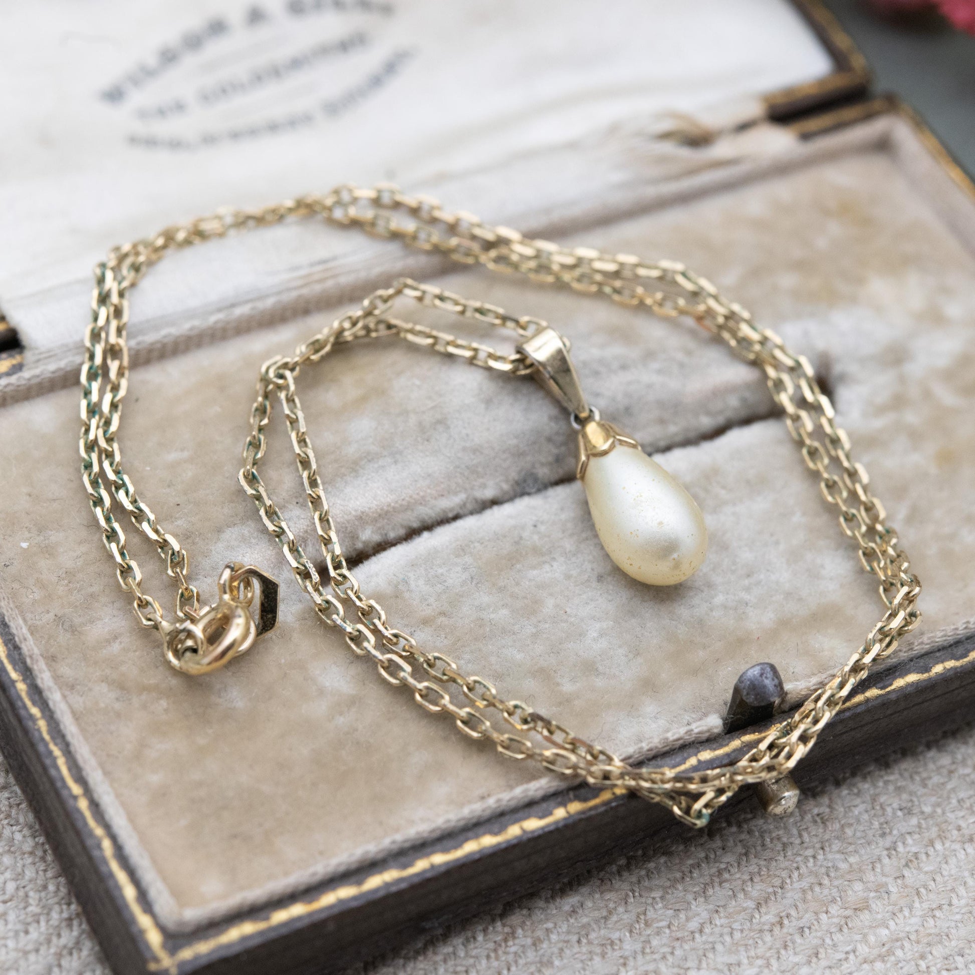 Vintage Sterling Silver Gold Plated Faux Pearl Pendant Necklace - Pretty Silver Jewellery Gift for Her