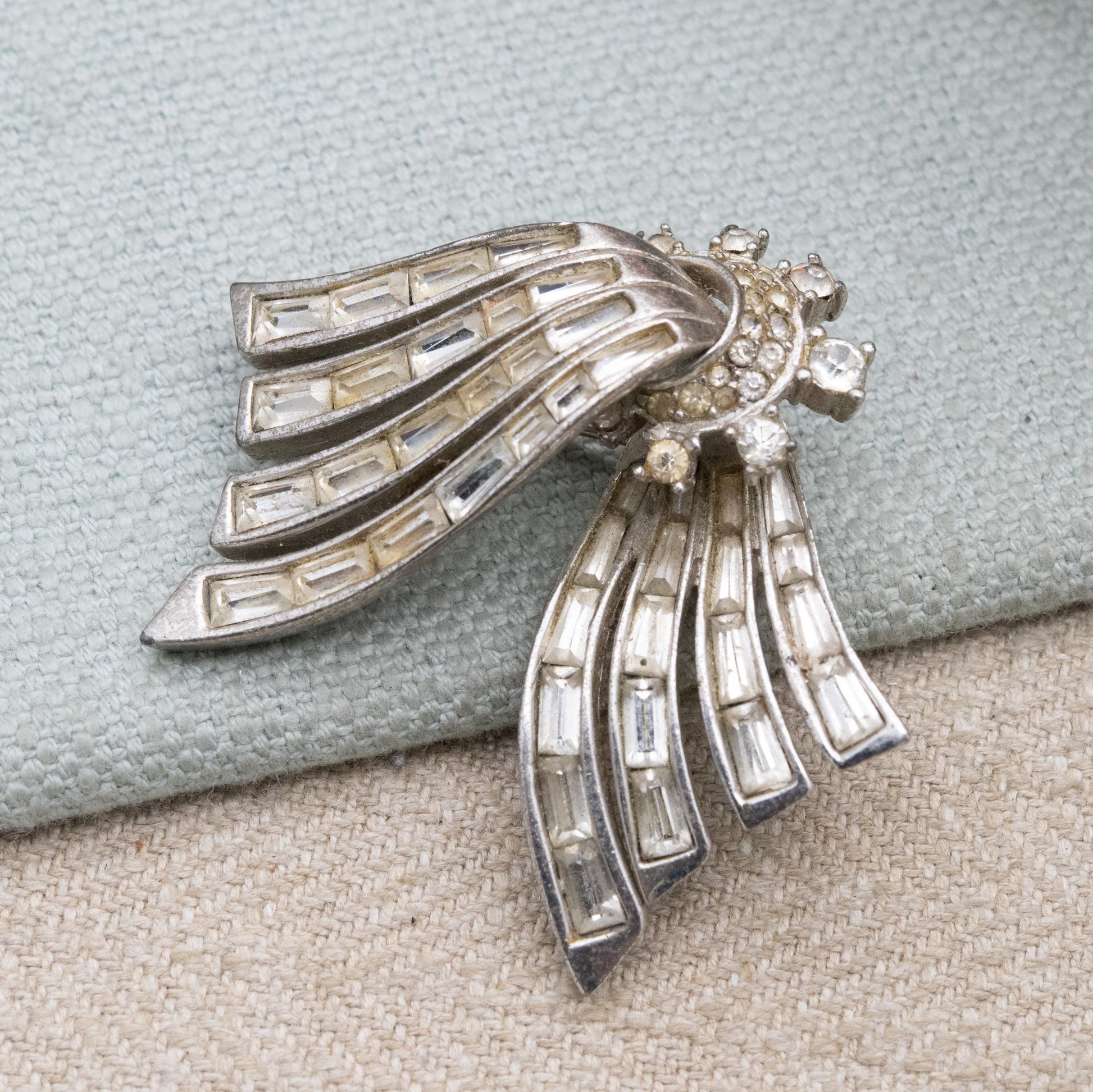 Vintage Boucher Rhinestone Brooch c. 1950s