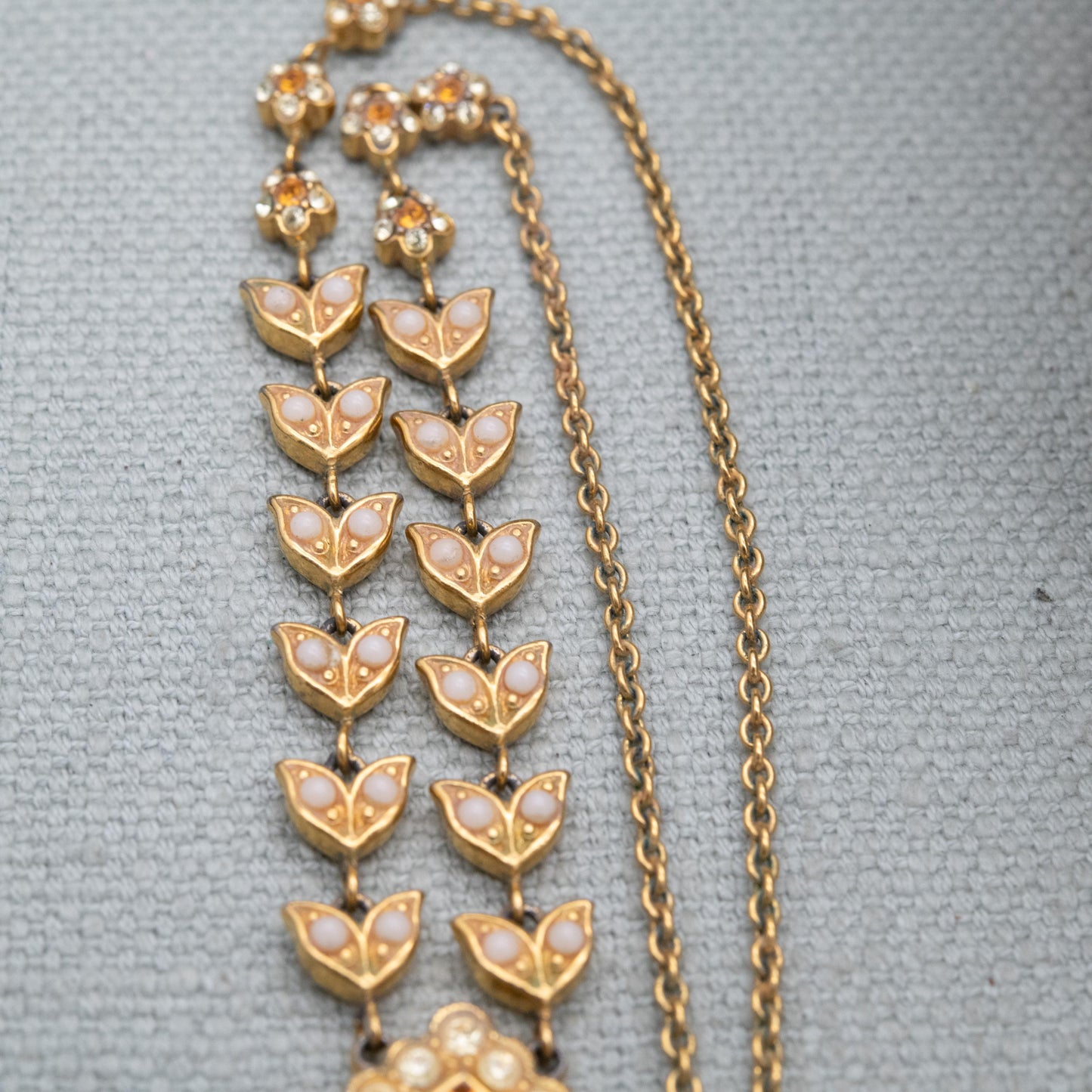 Vintage Nicky Butler Gold Tone Necklace with Leaf Drop Integral Pendant - Signed Designer Midcentury Costume Jewellery | 16" 18" Adjustable