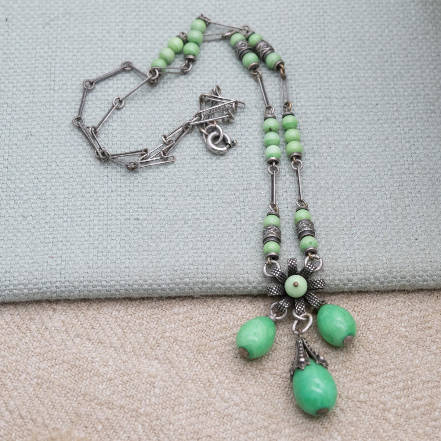 Antique Louis Rousselet Green Peking Glass Drop Necklace c. 1930s Art Deco Era