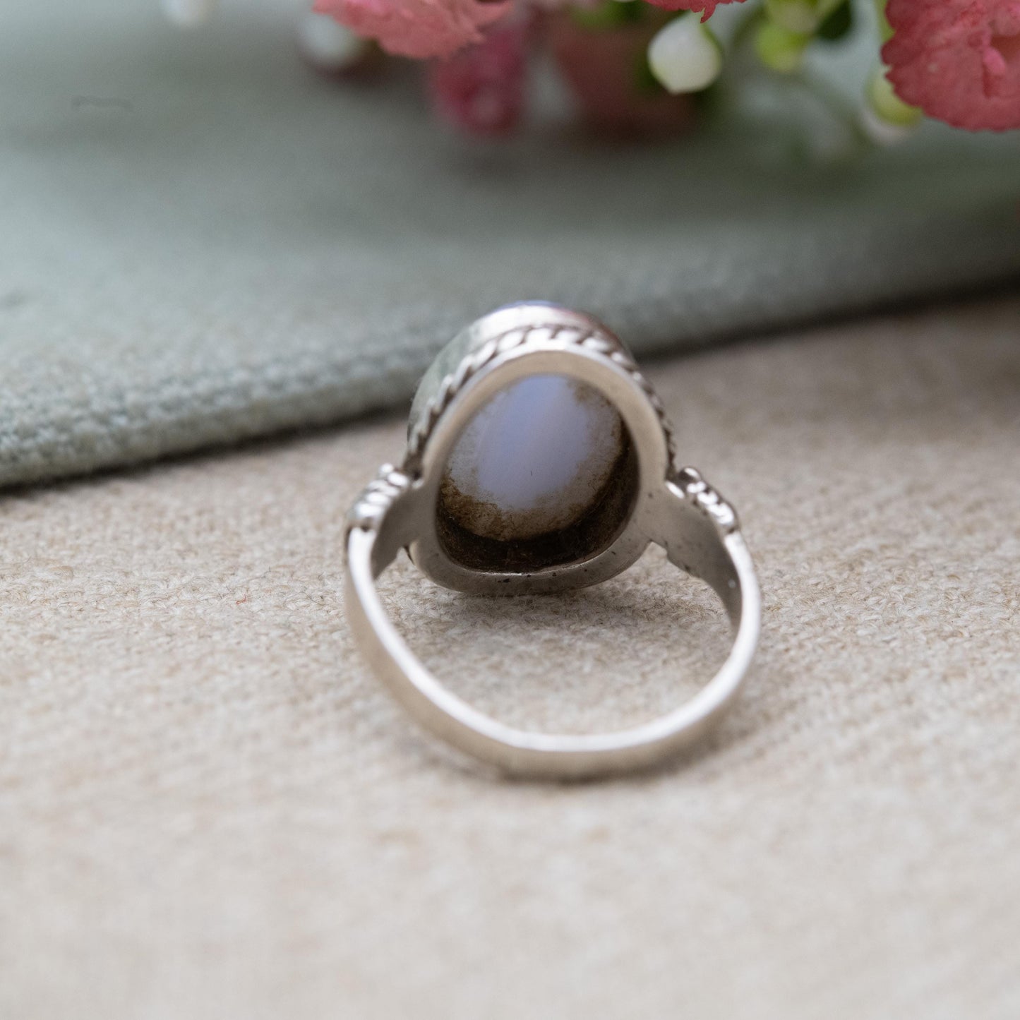 Vintage Sterling Silver Blue Lace Agate Ring - Mid-Century Ring | Banded Agate Gemstone | UK Size - J 1/2 | US Size - 5