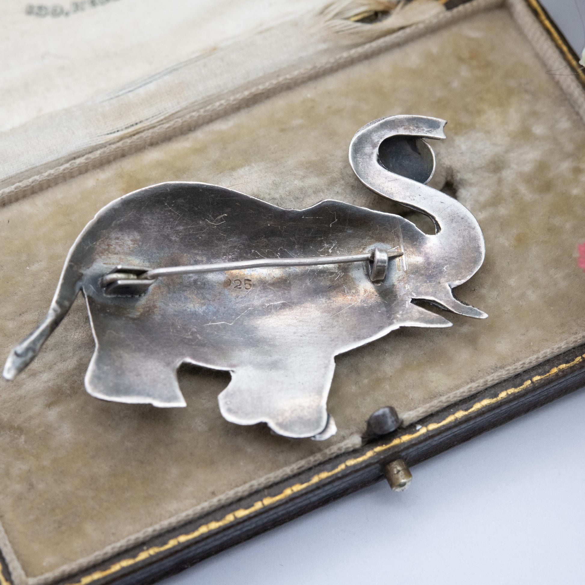 Vintage Mexican Sterling Silver Elephant Brooch - Geometric and Rope Twist Design | Gift for Animal Lover
