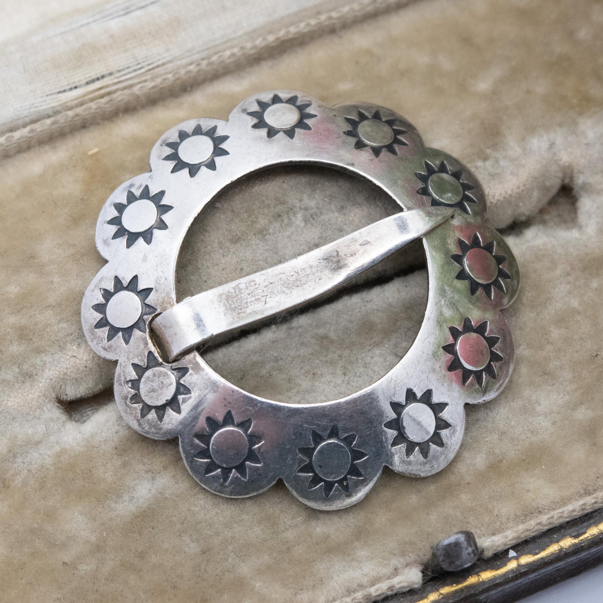 Vintage Silver South Western Belt Buckle with Sun Design - Navajo Jewellery Gift for Her