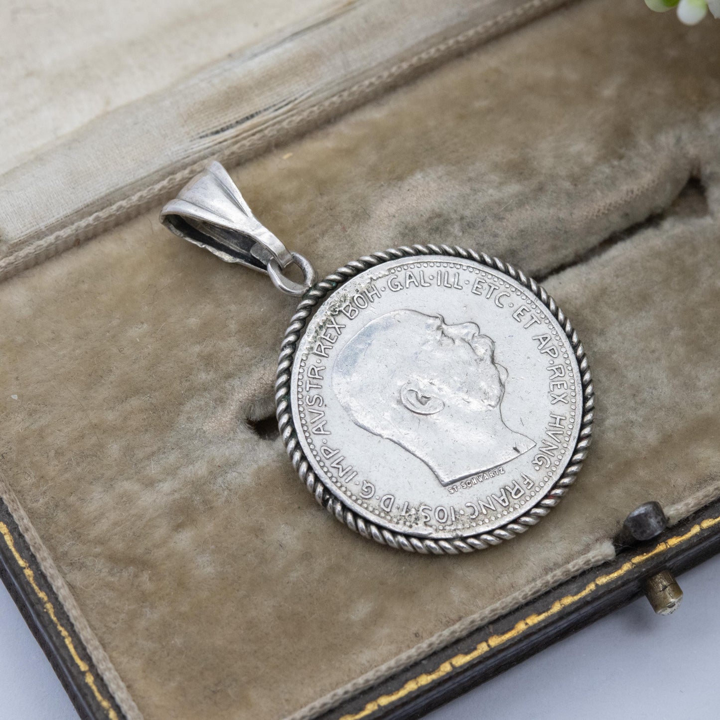Antique Silver Austrian 1 Corona Coin Pendant Dated 1915 - Collectable Austrian Coin Jewellery