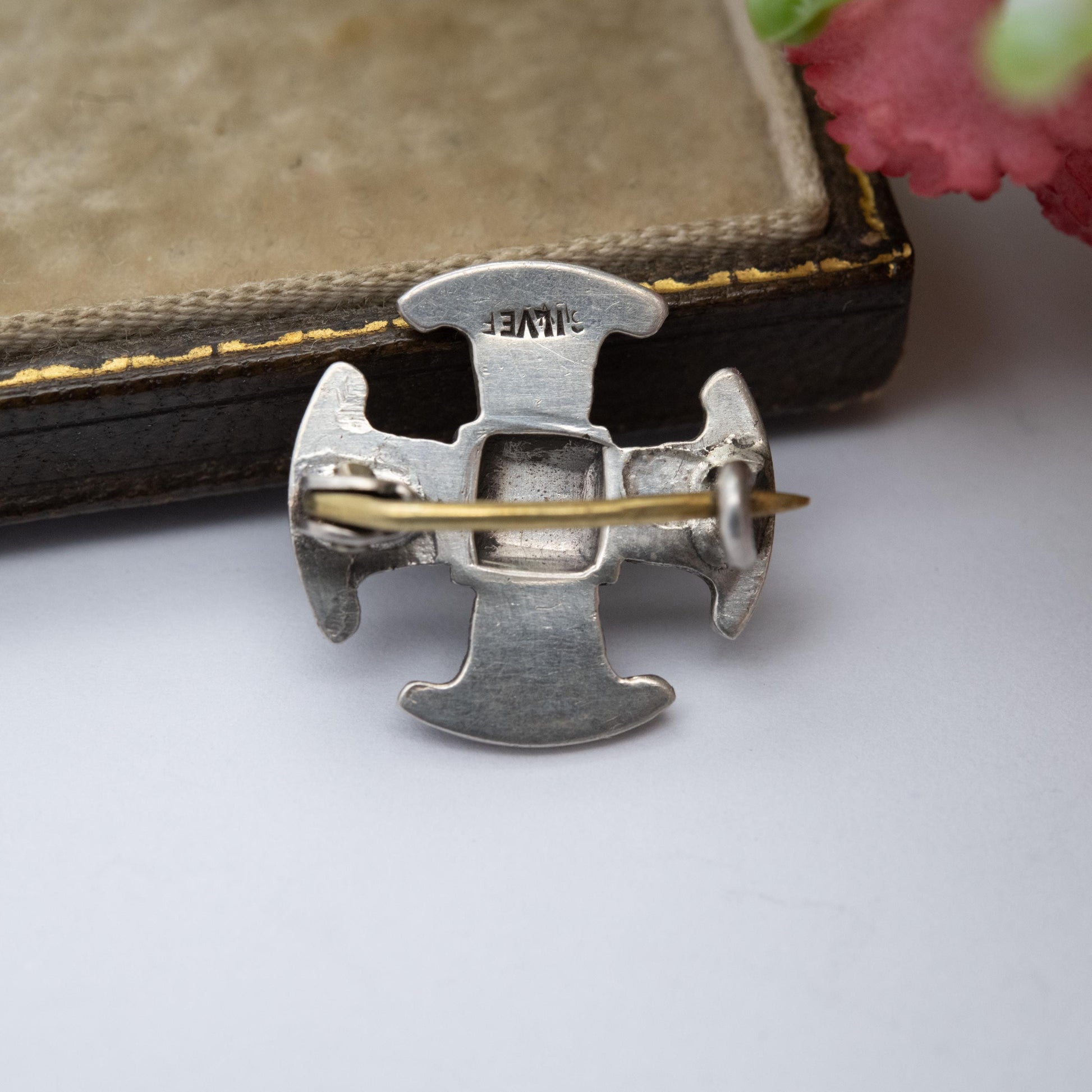 Vintage Sterling Silver Celtic Rounded Cross Brooch - Scottish Celtic Cross Jewellery | Unisex Gift