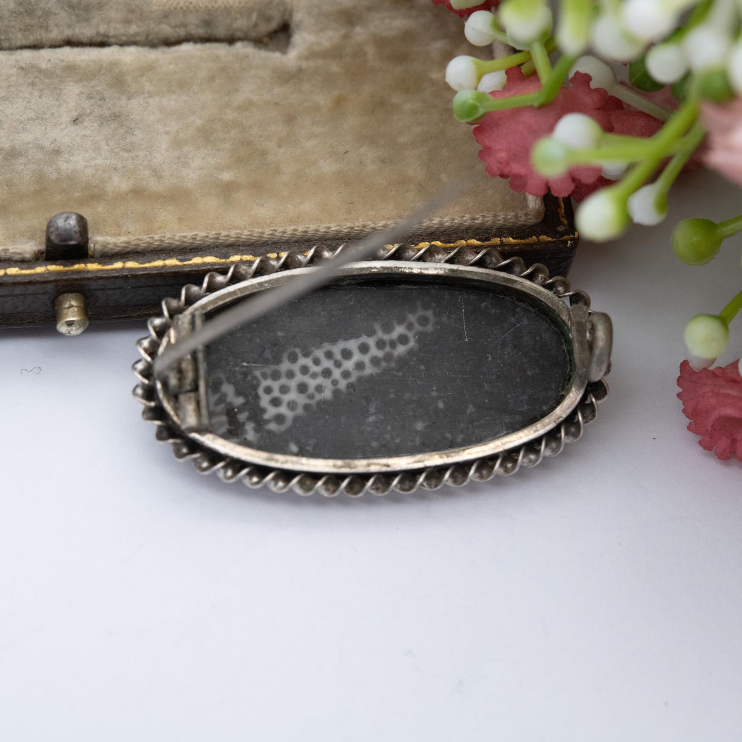 Antique Victorian Silver Coral Fossil Brooch c. 1890's - Fossilised Coral | Rope Twist Mount