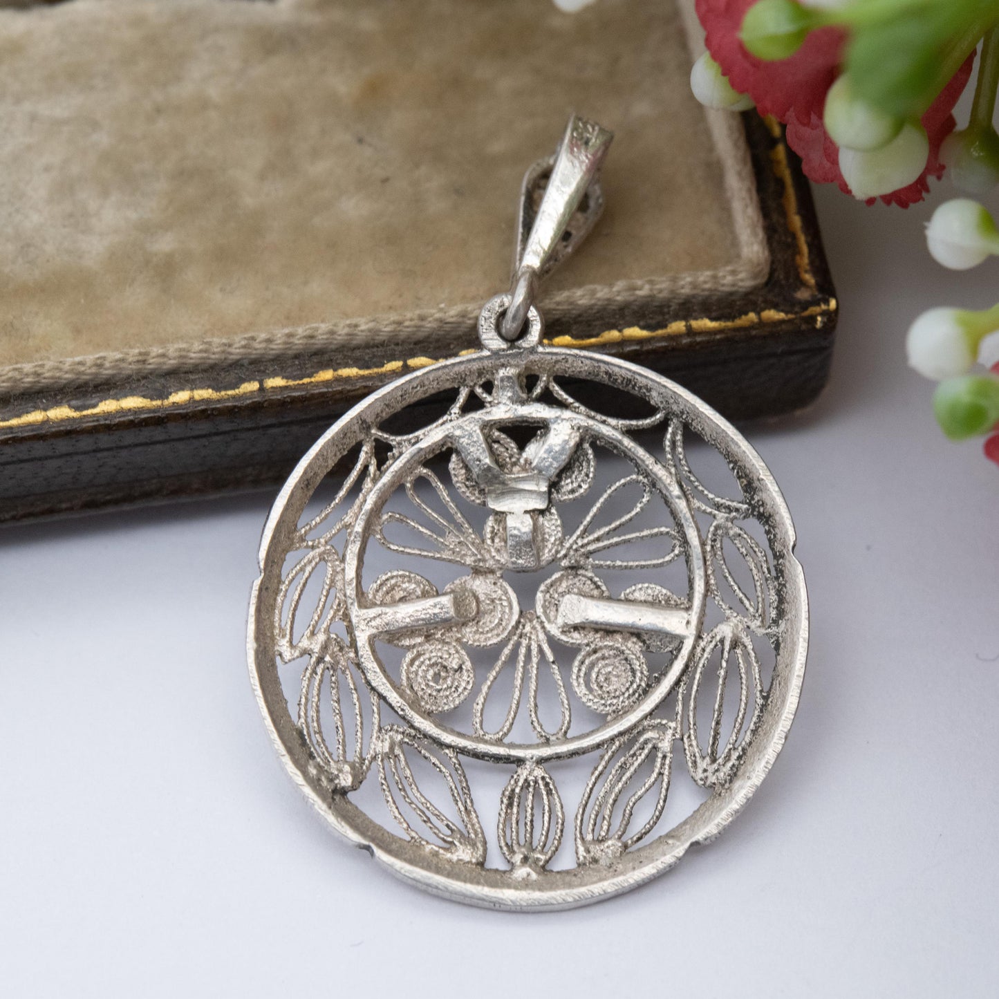 Vintage Sterling Silver Filigree Pendant Necklace - Ornate Openwork Filigree Design | Gift for Pendant Necklace