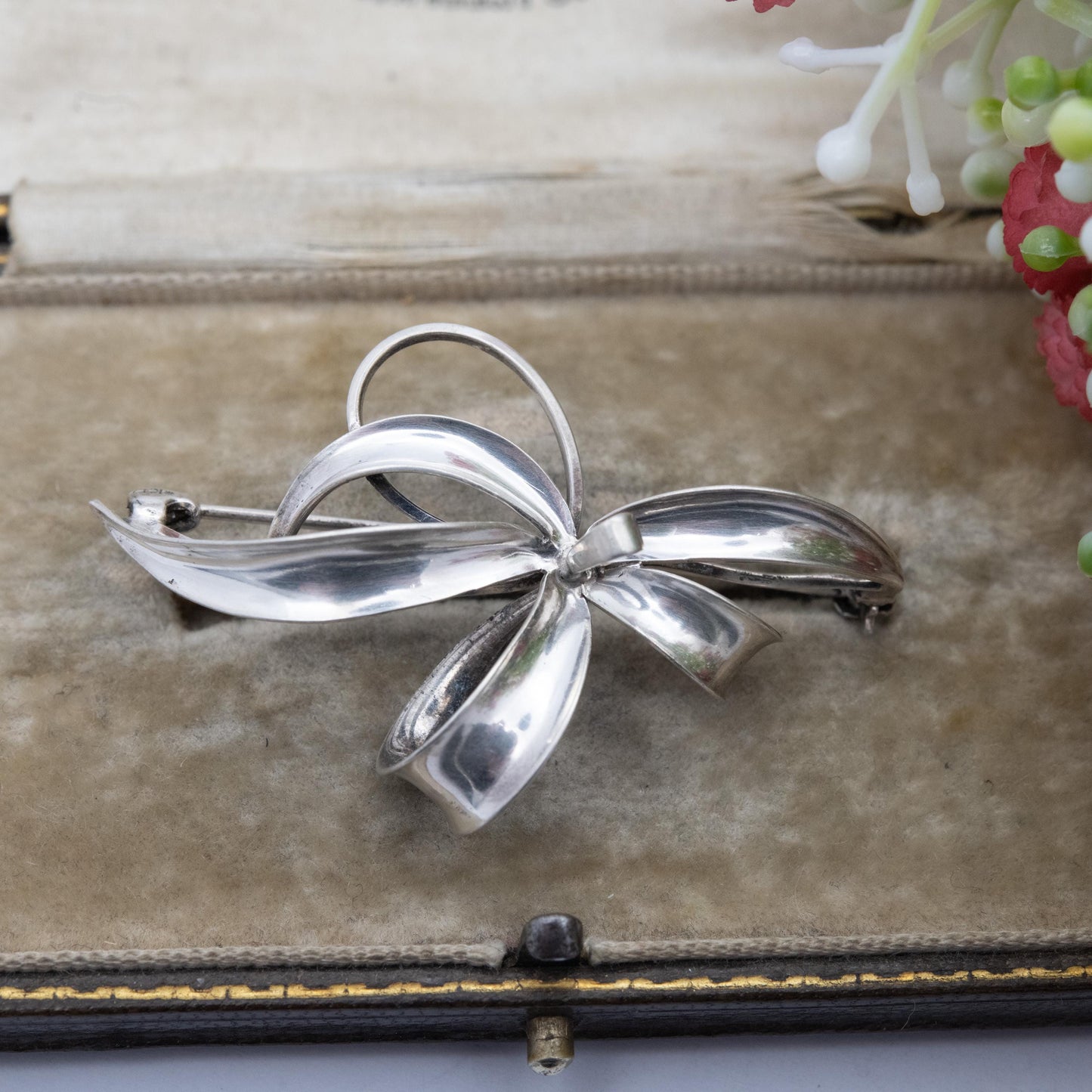 Vintage Kollmar and Jourdan Sterling Silver Flower Brooch - Mid-Century Designer Jewellery | Modernist Lily