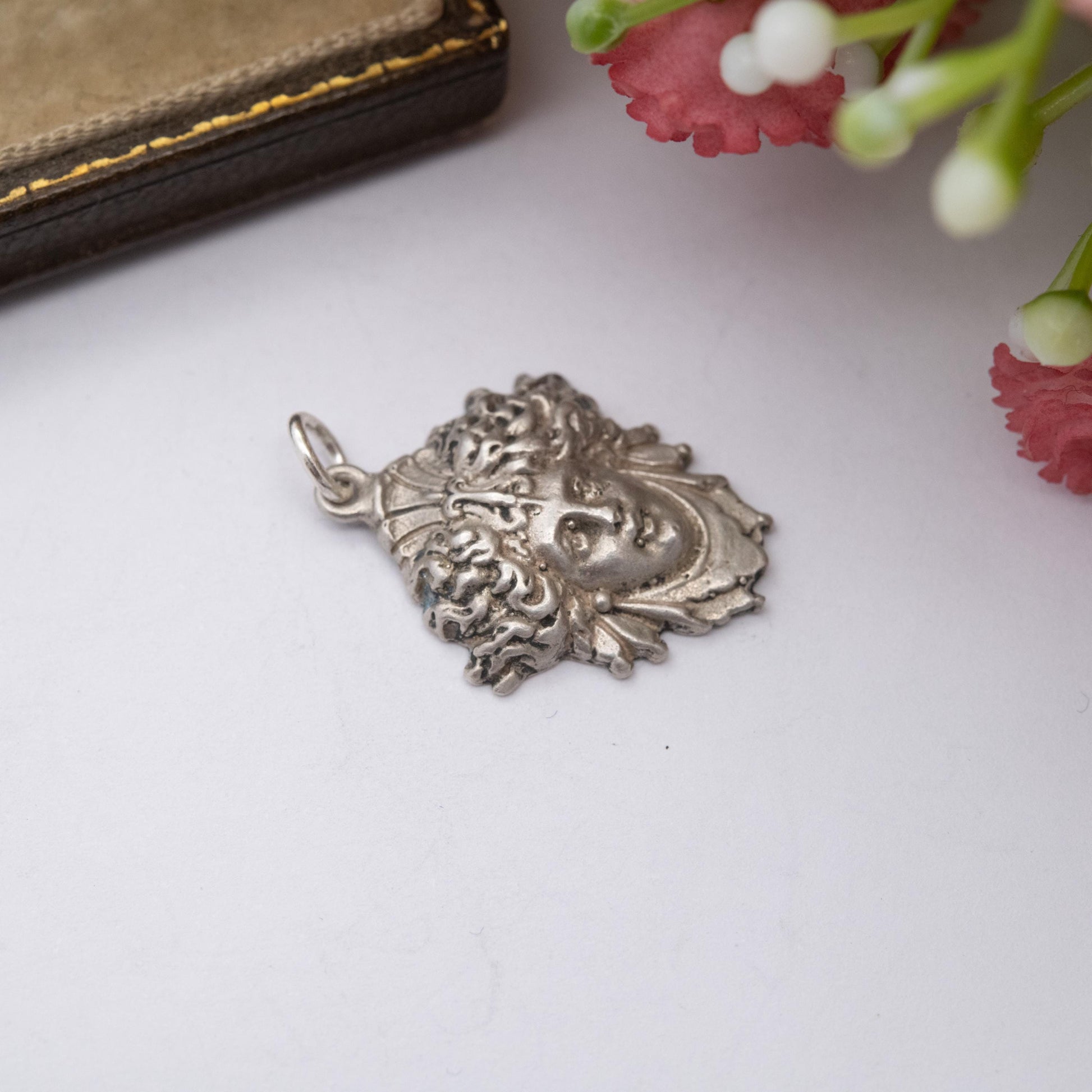 Vintage Sterling Silver Classical Style Head Pendant - Column Capital | Ancient Figure | Womans Head Design | Gift for Her