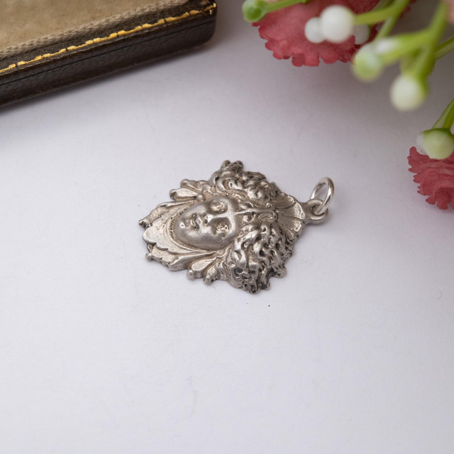 Vintage Sterling Silver Classical Style Head Pendant - Column Capital | Ancient Figure | Womans Head Design | Gift for Her