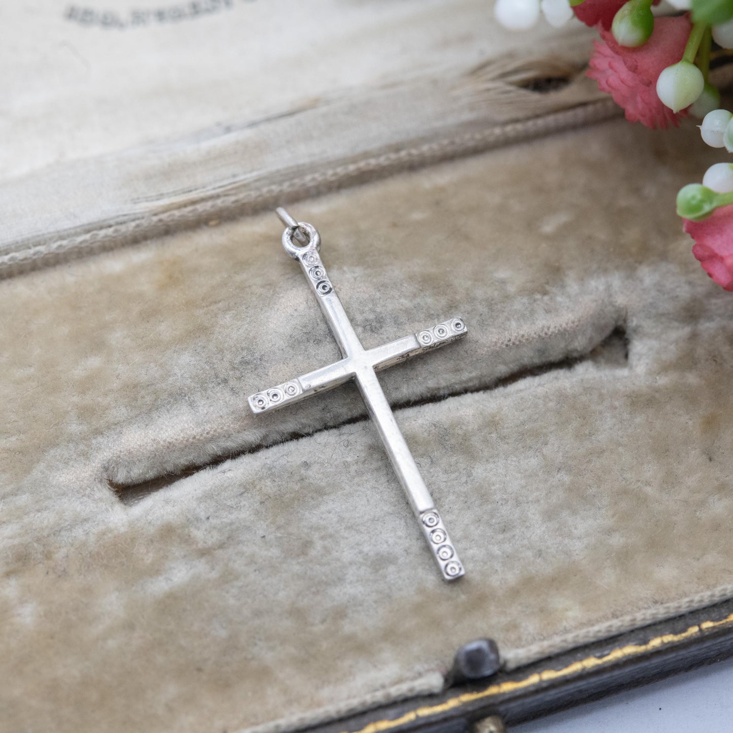 Vintage Sterling Silver Cross Pendant - Small Swirl Pattern Design | Gift for Christian