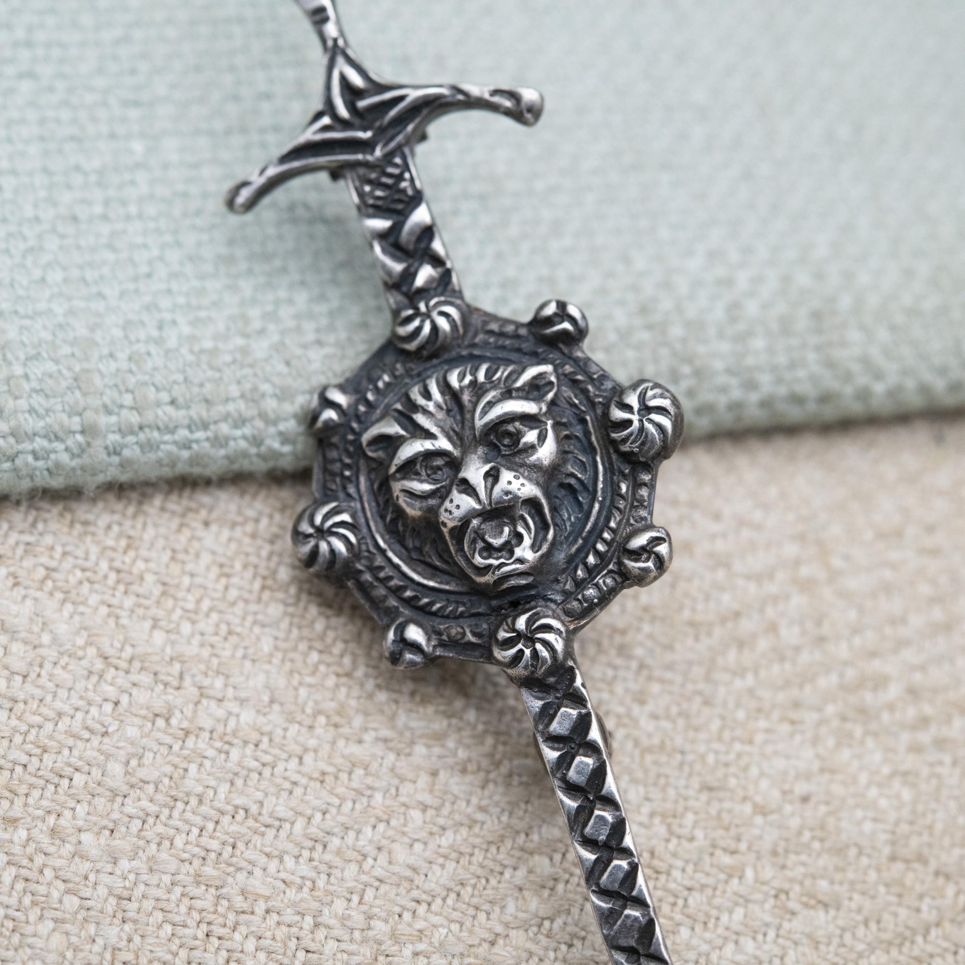 Vintage Scottish Sterling Silver Sword Brooch 1964 - Heraldic Lion Claymore | Fantasy Medieval Weaponry | Collectable Scotland Jewellery