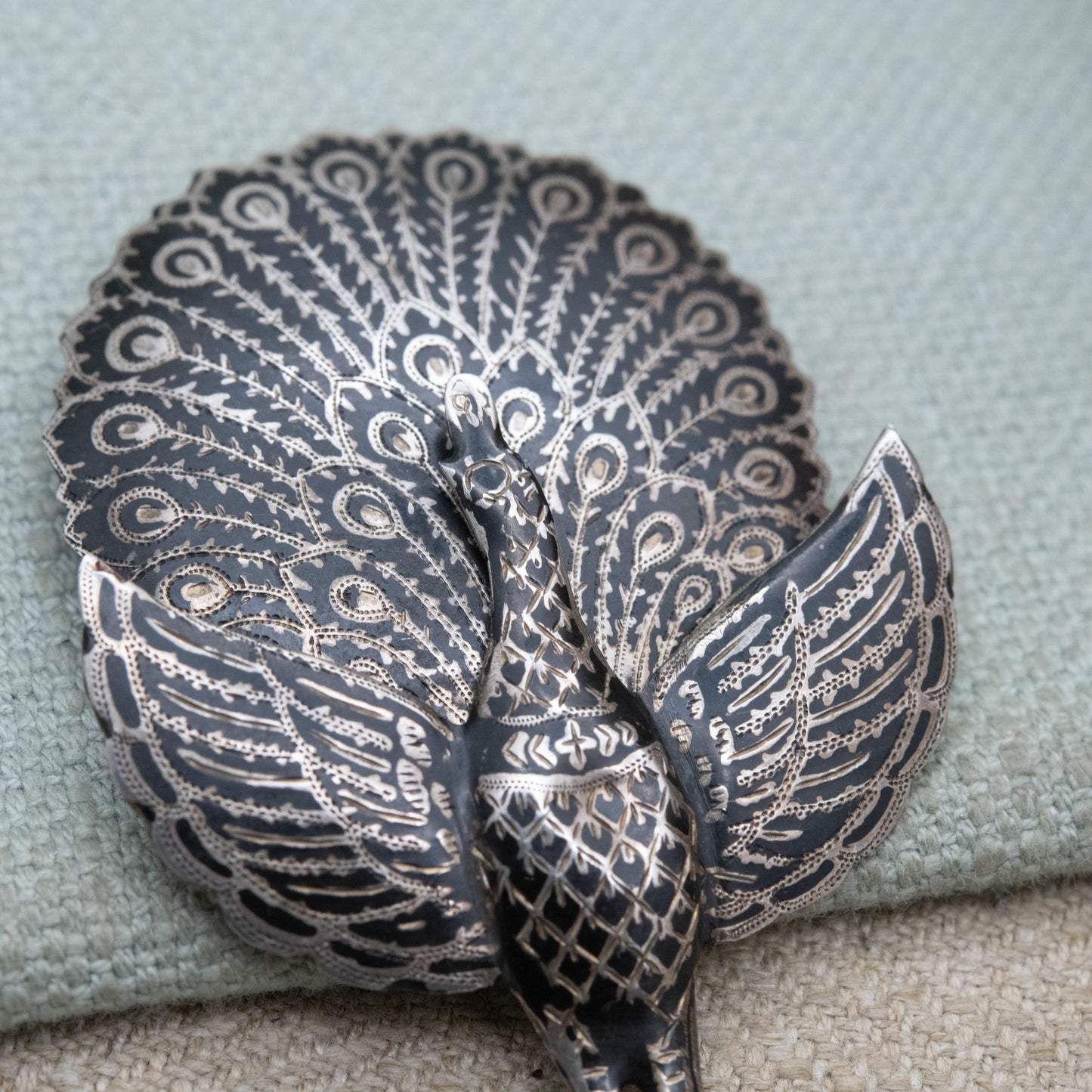 Vintage Sterling Silver Siam Hinged Peacock Brooch with Black Niello Feathers