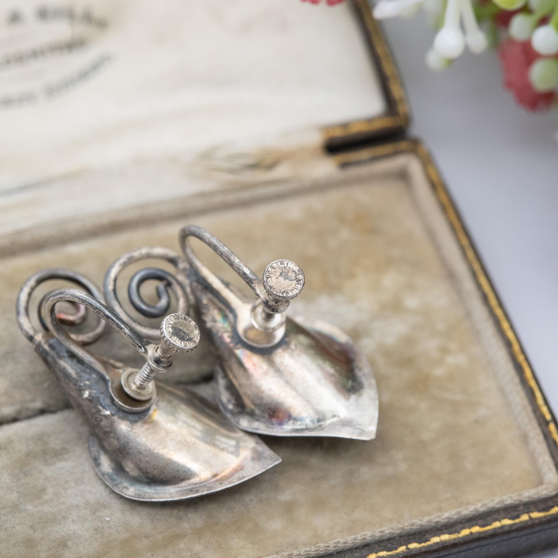 Vintage Scandi Silver Screw Back Flower Earrings - Heirig Scandinavian Peace Lily Floral Jewellery | Gift for Her