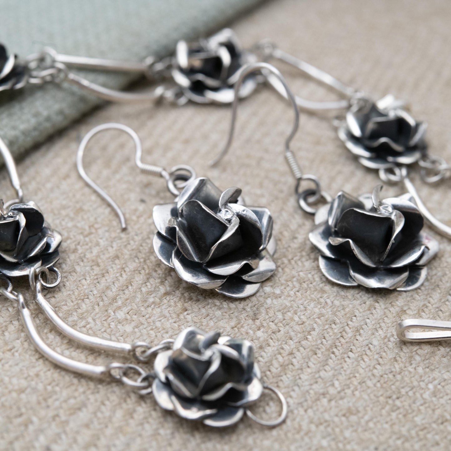 Vintage Mexican Sterling Silver Rose Panel Bracelet and Earring Set c. 1980s