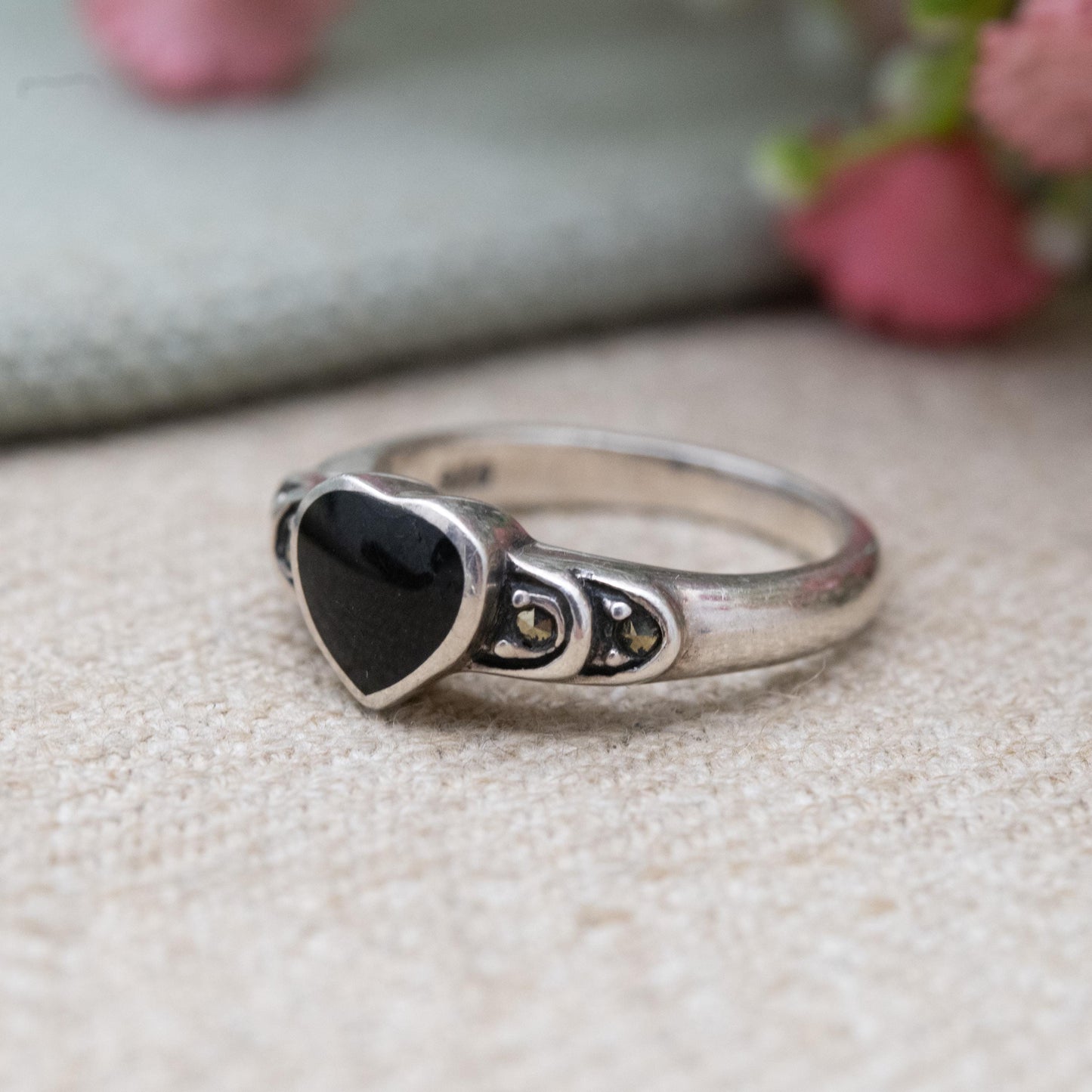 Vintage Sterling Silver Onyx Love Heart Ring with Marcasite Shoulders - Romantic Gift for Her | UK Size - L | US Size - 5 3/4