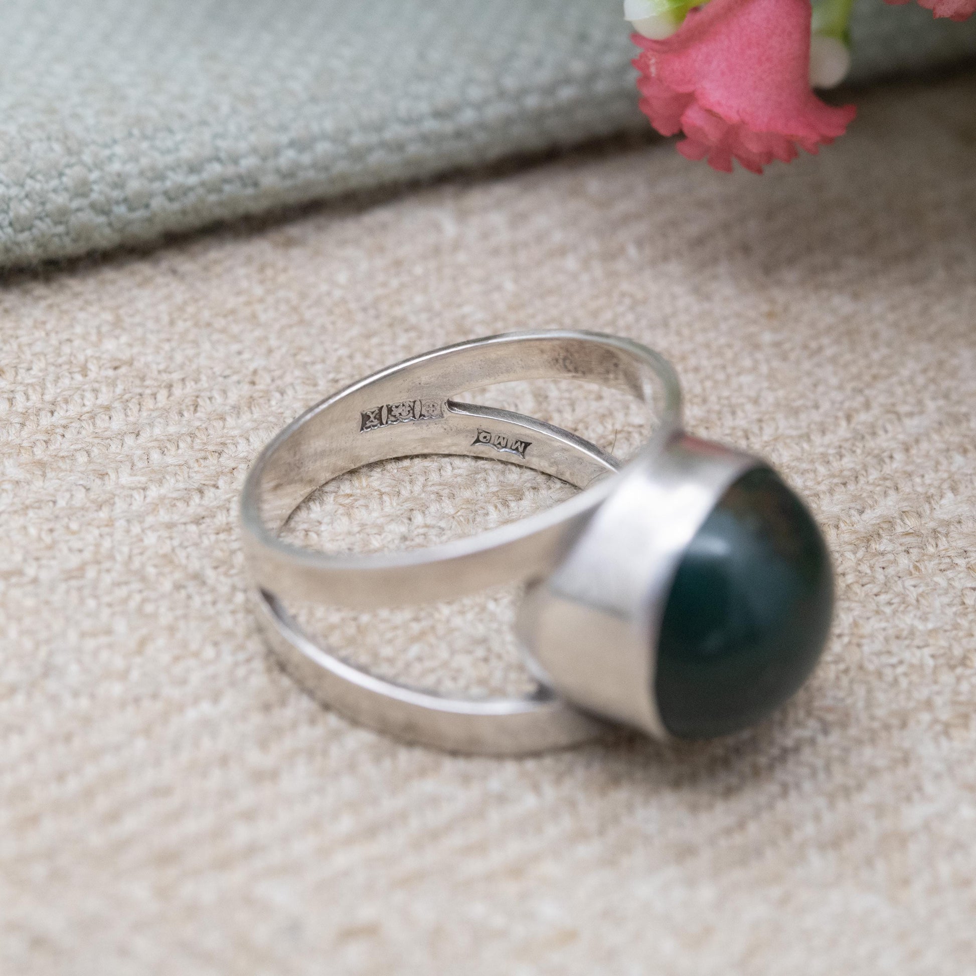 Vintage Silver Blood Stone Statement Ring 1972 - Chunky Cabochon Solitaire | UK Size - O | US Size - 7 1/4
