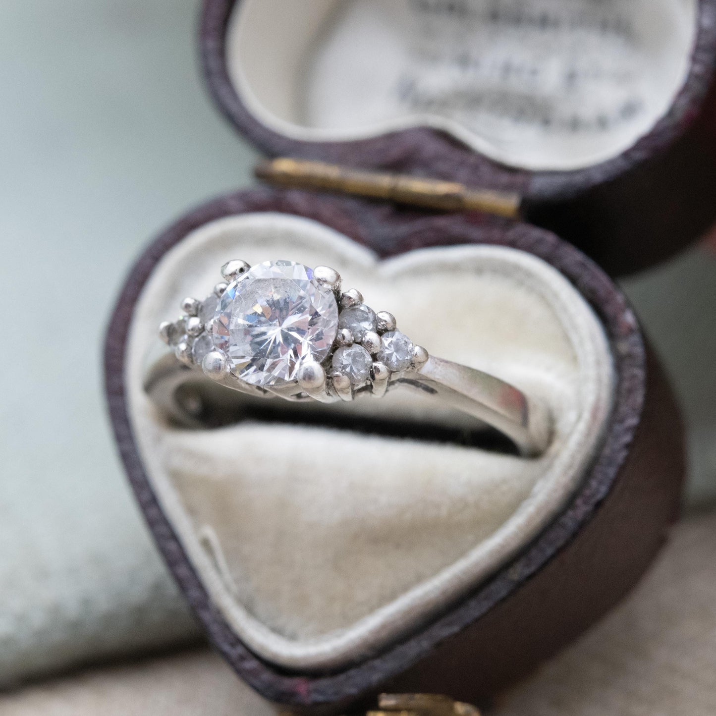 Sterling Silver CZ Solitaire Ring - Circular White Stone and Side Stones | UK Size - Q | US Size - 8