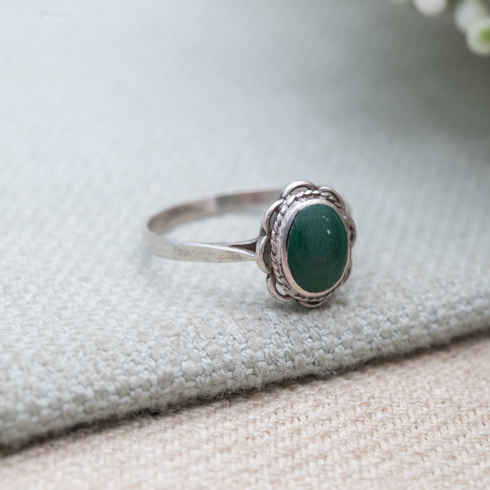 Vintage Sterling Silver Malachite Solitaire Ring - Mid-Century Green Gemstone Ring | UK Size - O | US Size - 7 1/4