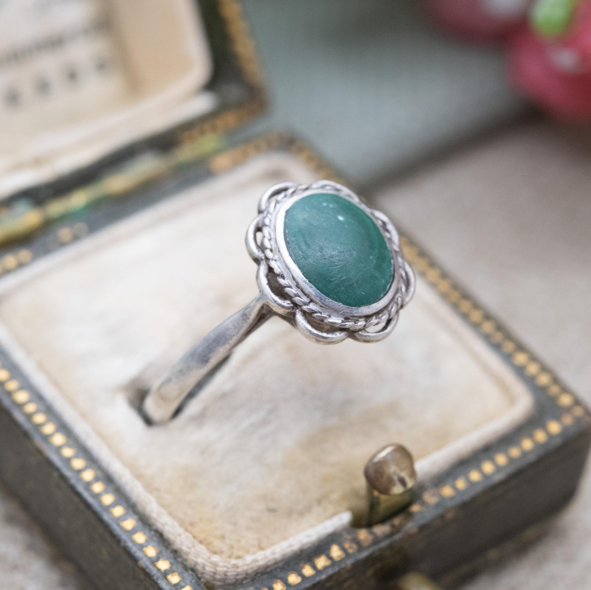 Vintage Sterling Silver Malachite Solitaire Ring - Mid-Century Green Gemstone Ring | UK Size - O | US Size - 7 1/4