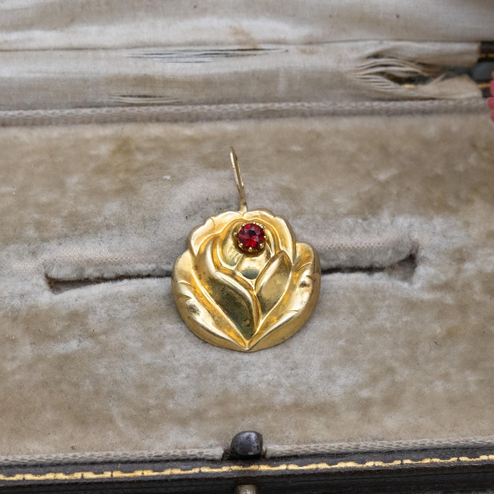 Vintage Sterling Silver Gold Plated Rose Flower Garnet Pendant - Pretty Textured Flower Jewellery | Gift for Pendant Necklace
