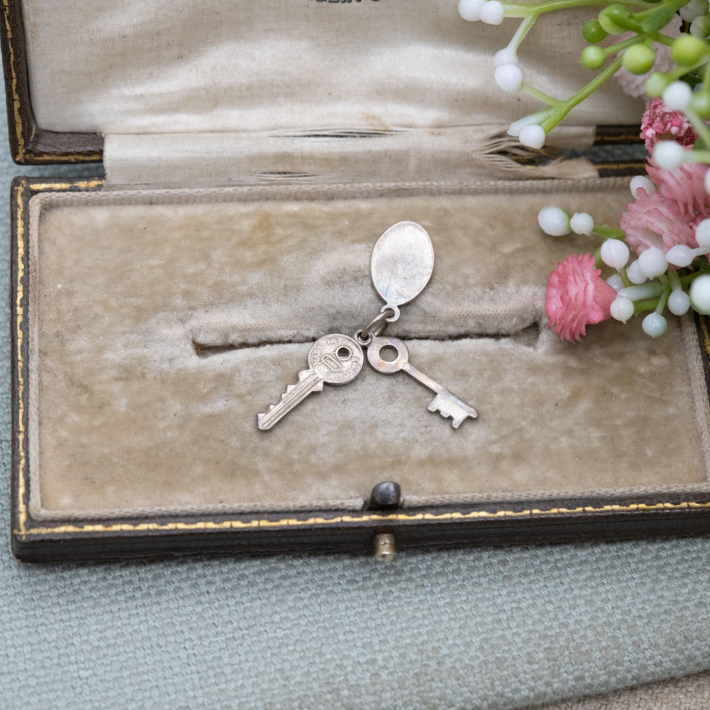 Sterling Silver House Keys Charm Pendant - Collectible | Gift for Charm Bracelet