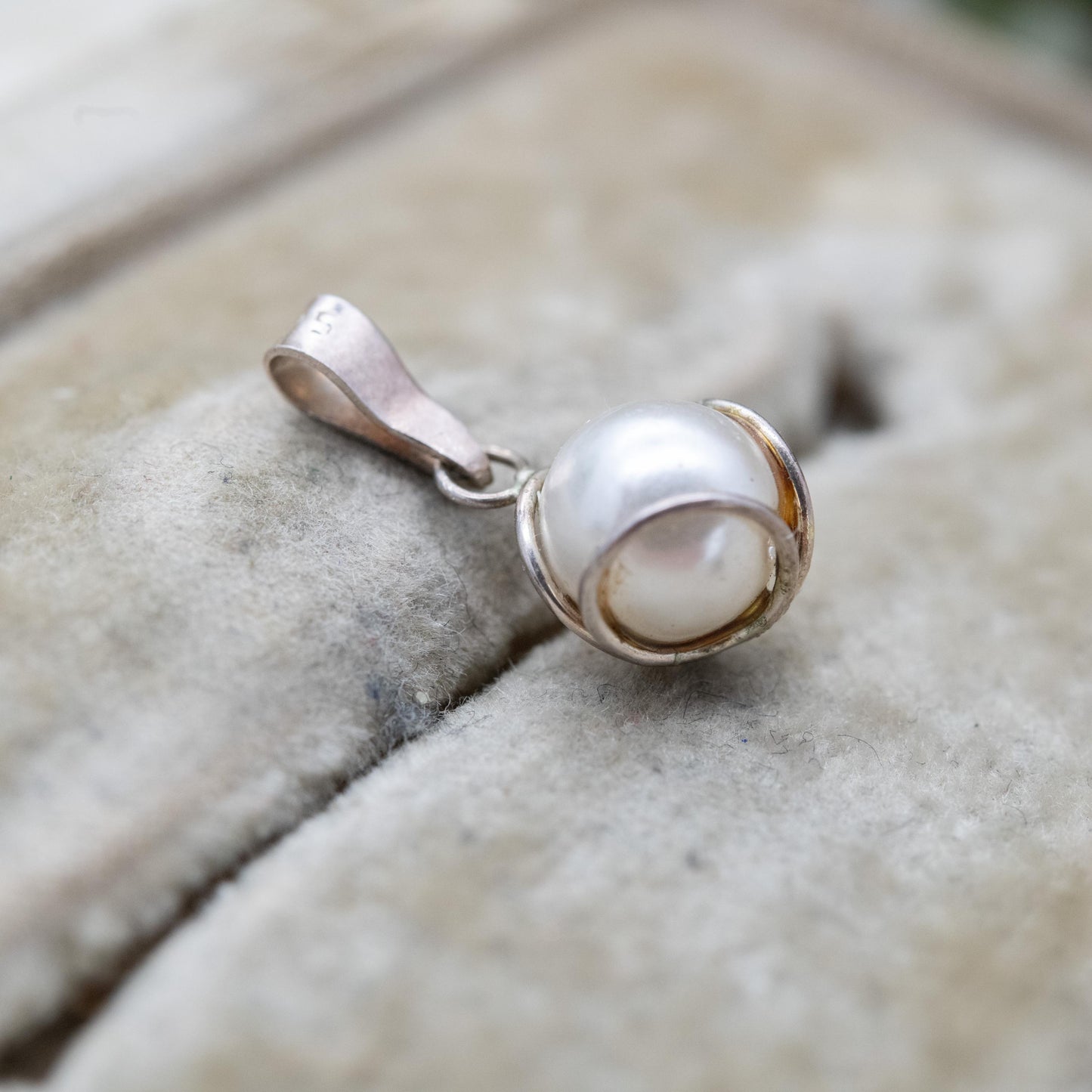 Vintage Sterling Silver Faux Pearl Minimalist Pendant - Pretty Silver Gift