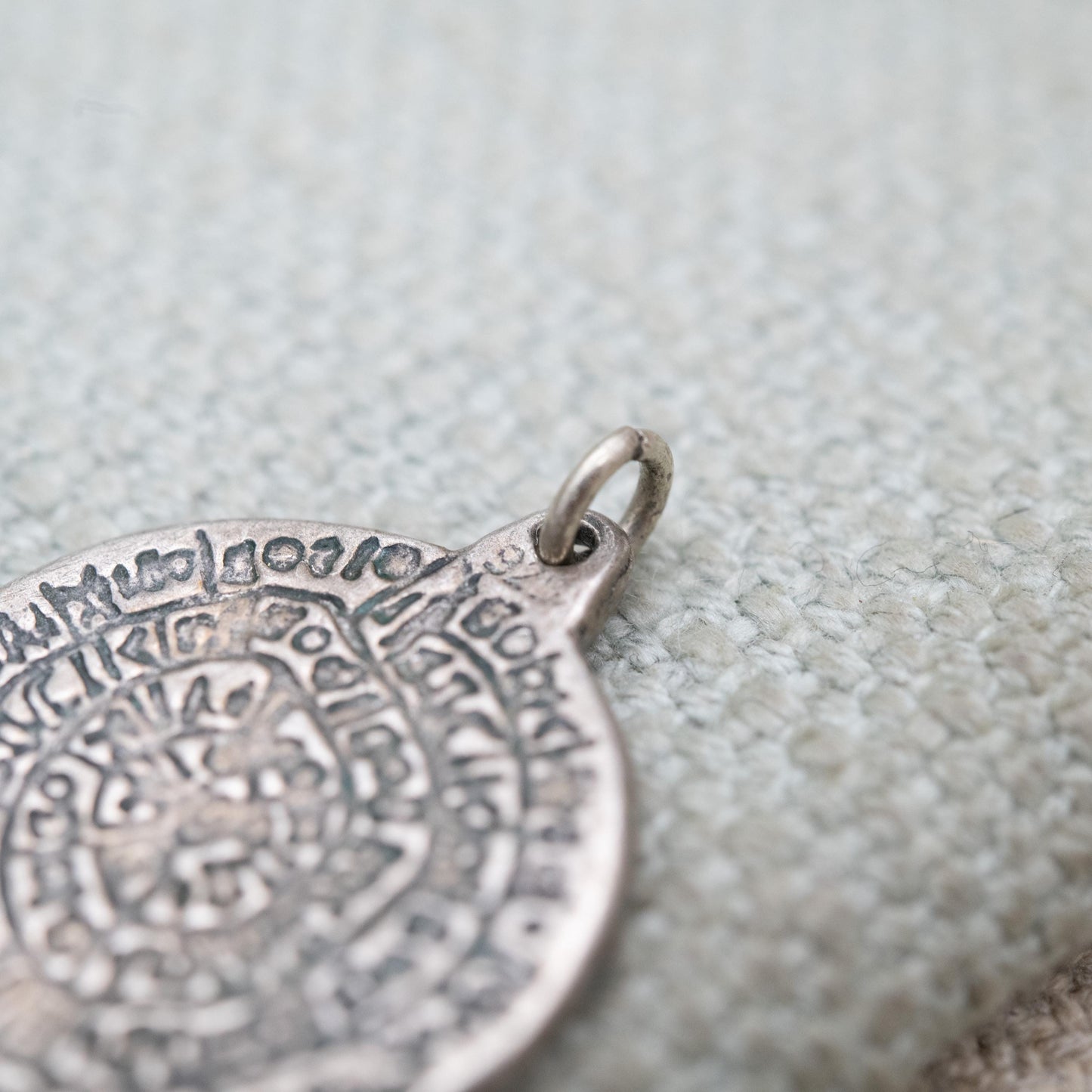 Vintage Mexican Silver Maze Pendant – Traditional Central American Design | Travel Souvenir Jewellery