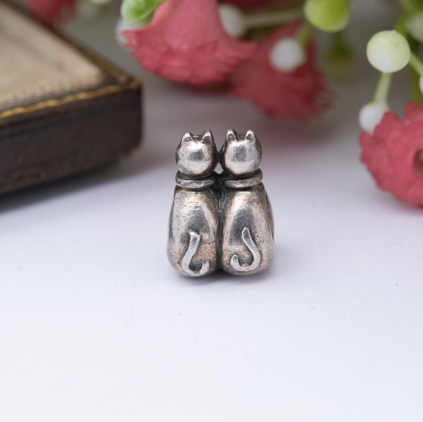 Chamilia Sterling Silver Cats Charm Pendant - Designer Gift for Charm Bracelet