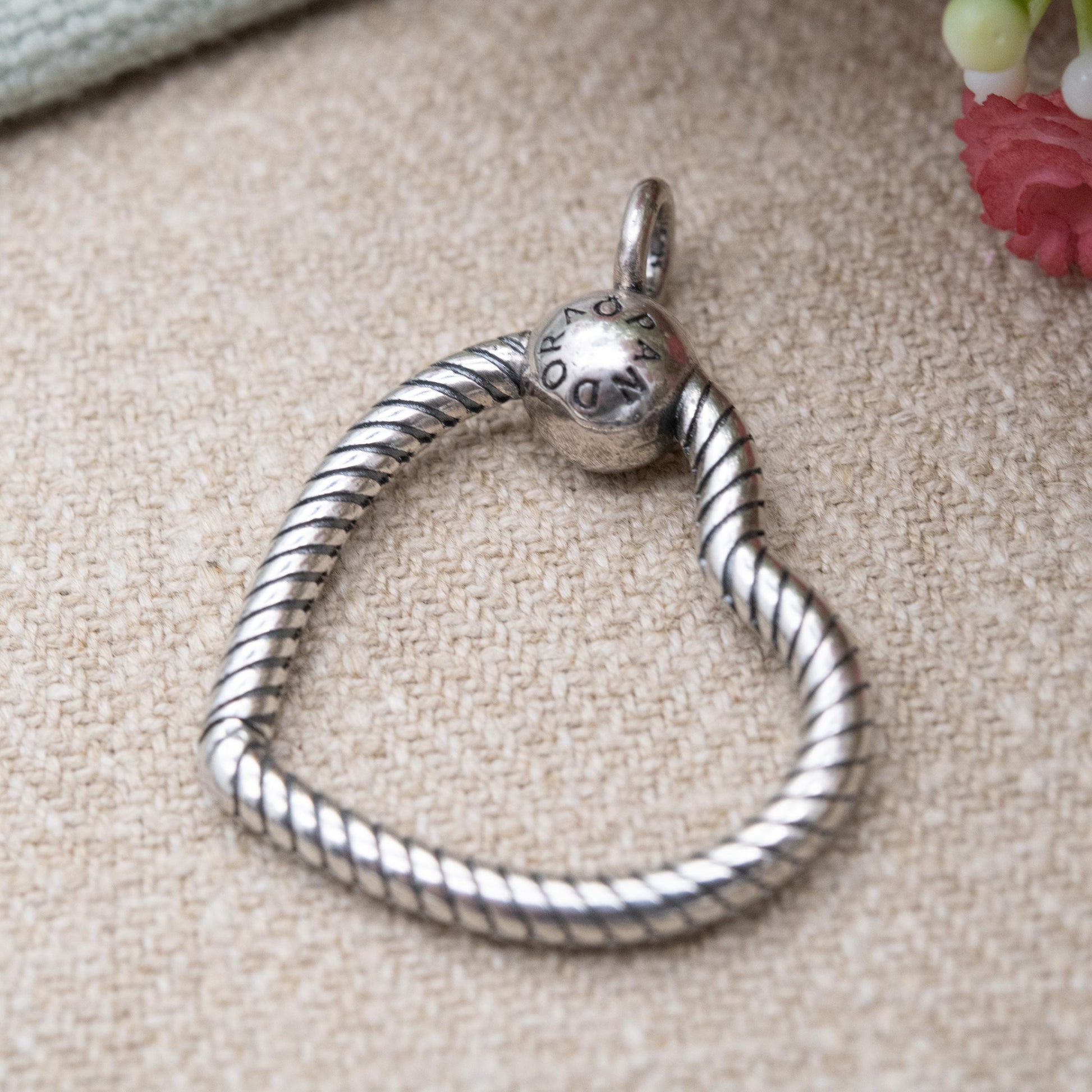 Pandora Sterling Silver Moments Love Heart Pendant - Designer Unisex Gift for Necklace Chain