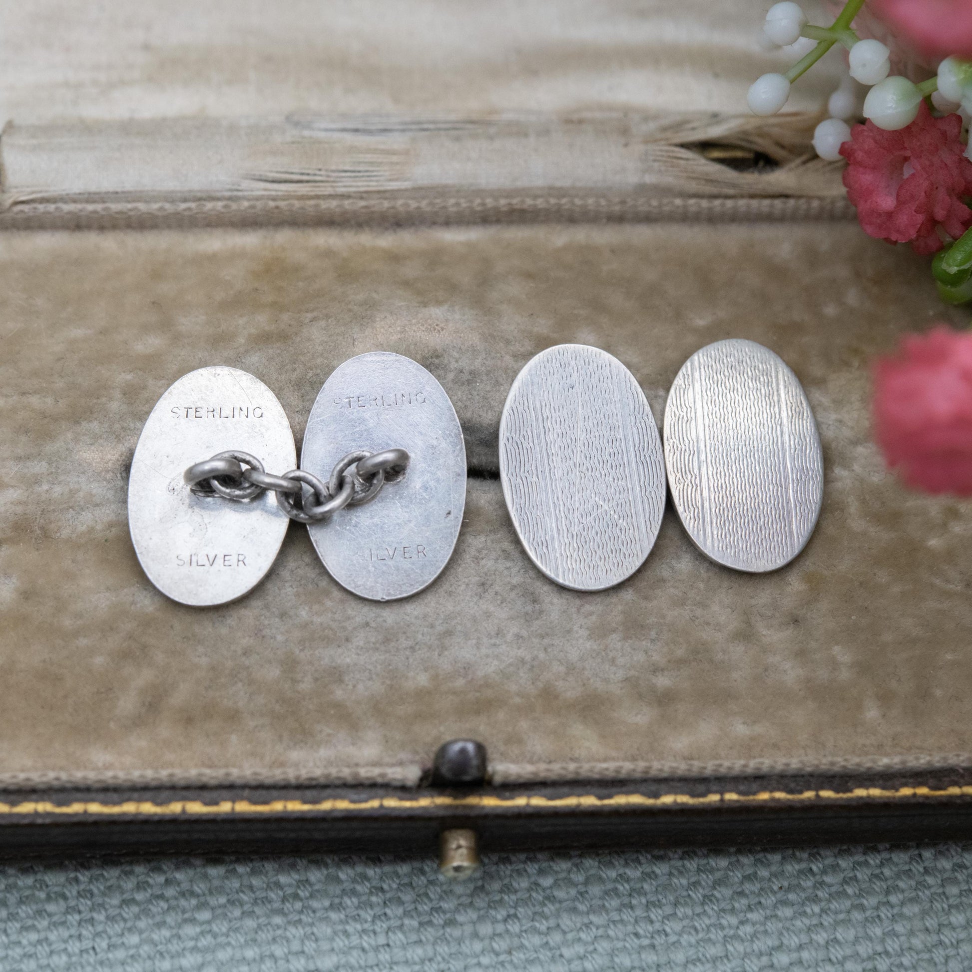 Vintage Sterling Silver Chain Link Cufflinks - Engine Turned