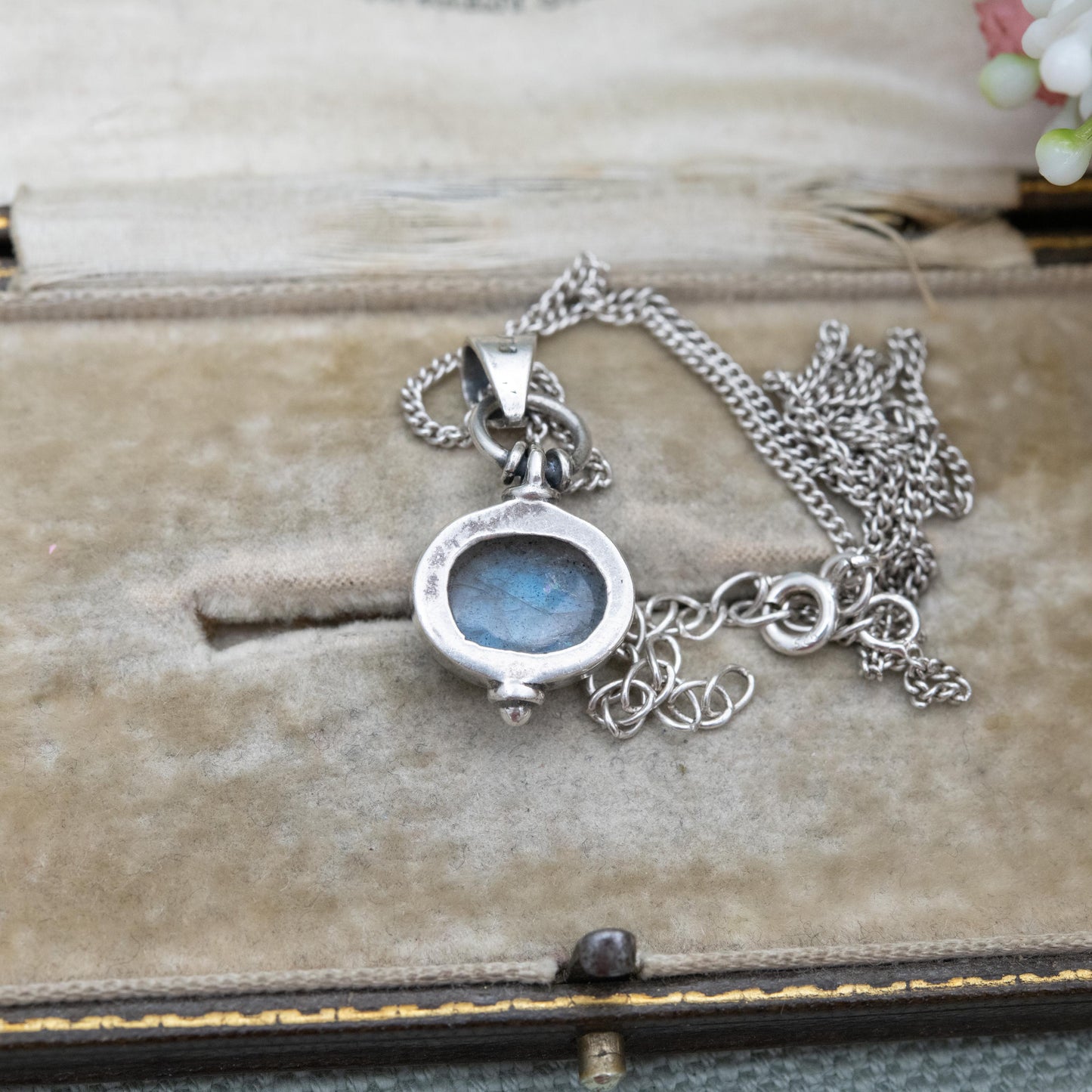 Vintage Sterling Silver Labradorite Pendant Necklace - Curb Link Chain | Gift for Her