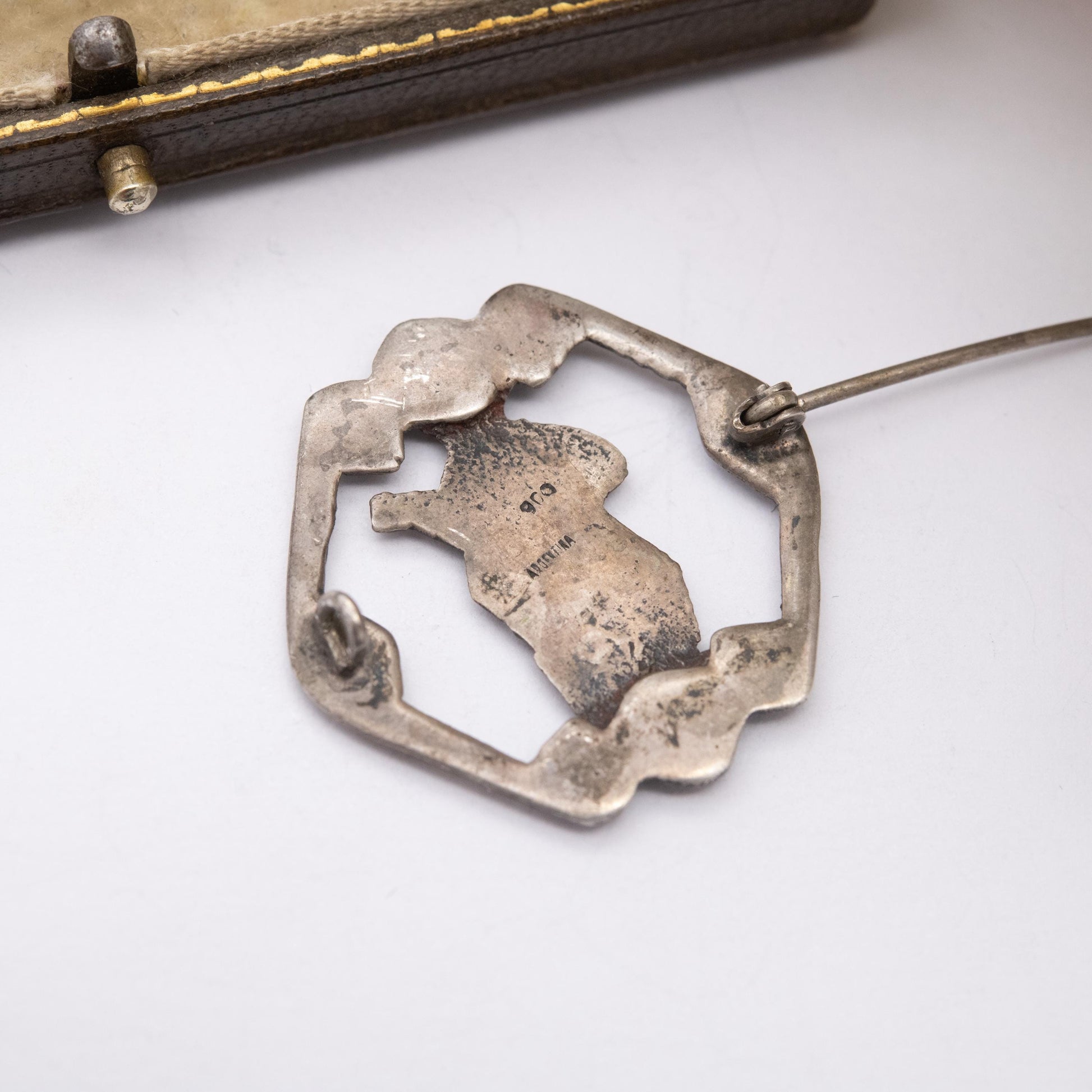 Vintage Argentinian 900 Silver Guitar Player Brooch - Argentine Silver Jewellery | South American Design