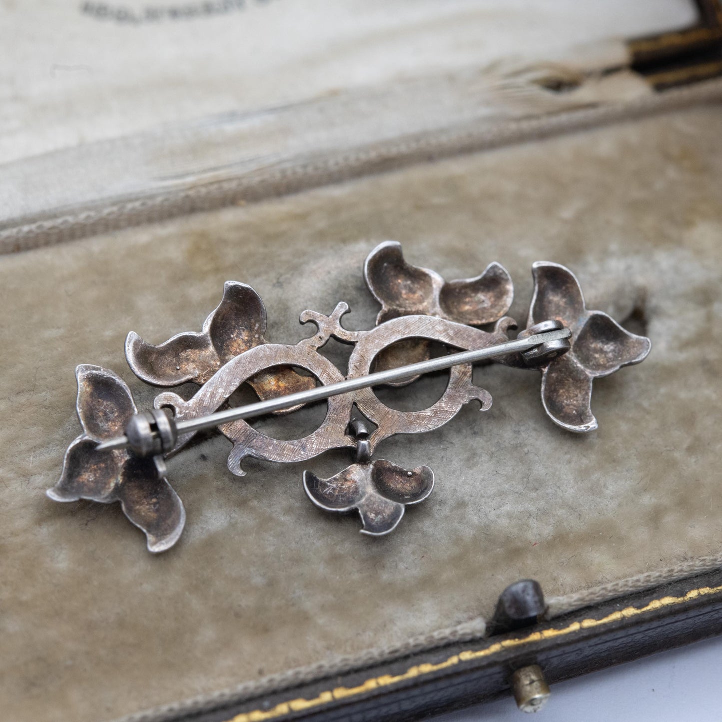 Vintage Sterling Silver Floral Ivy Leaf Brooch - Leaf Drop Pin | Pretty Gift for Her