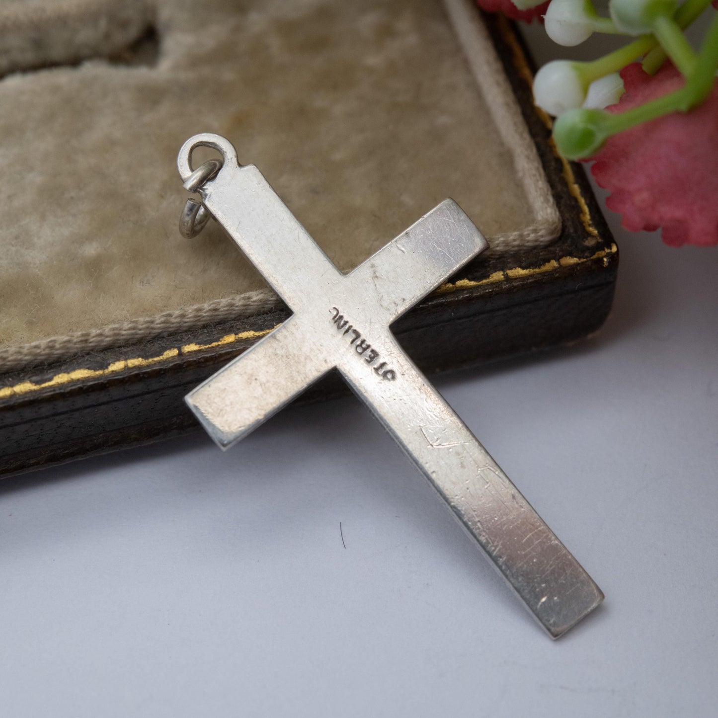 Vintage Sterling Silver Cross Pendant - Etched Scrolling Pattern Design | Christian Pendant Gift for Baptism Christening