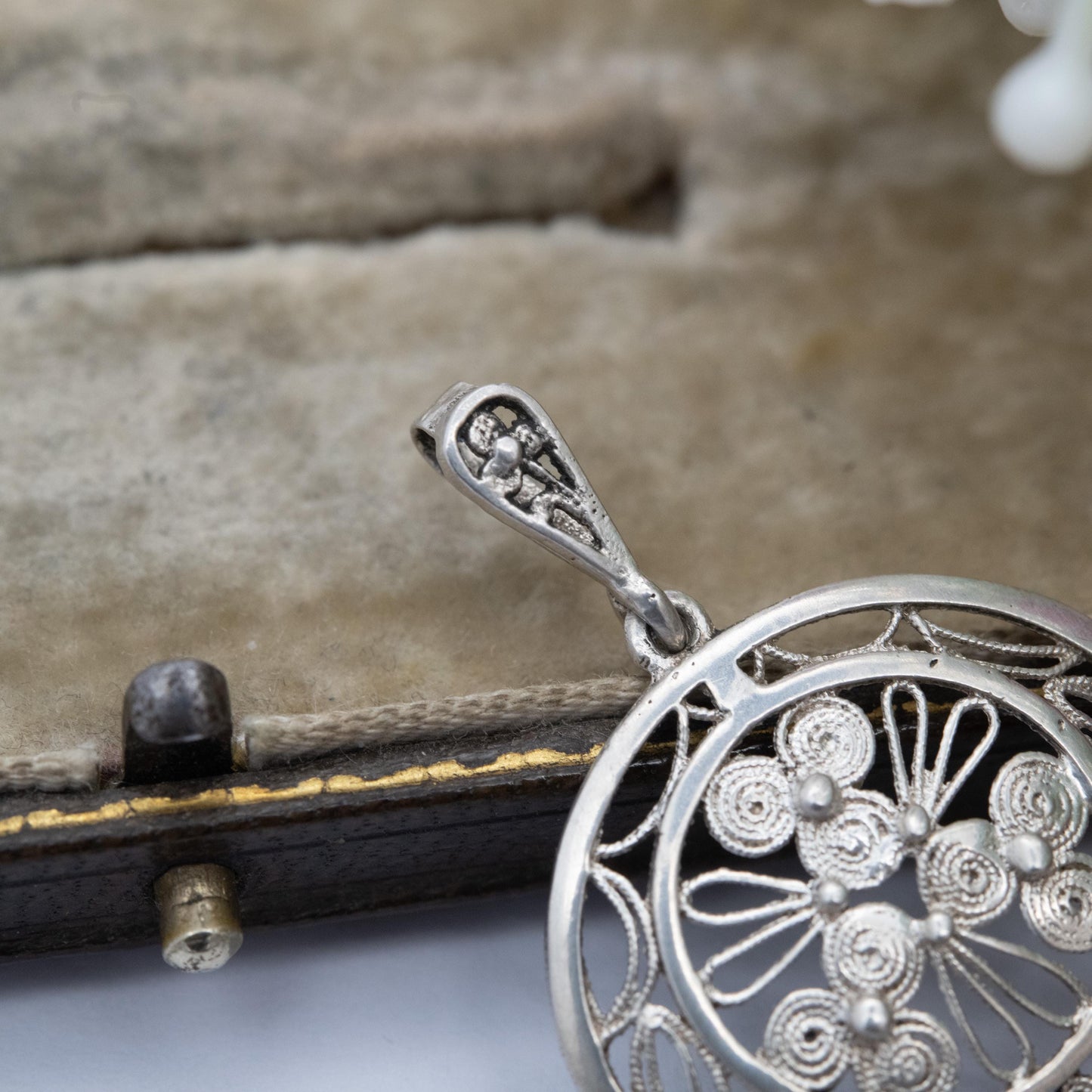 Vintage Sterling Silver Filigree Pendant Necklace - Ornate Openwork Filigree Design | Gift for Pendant Necklace