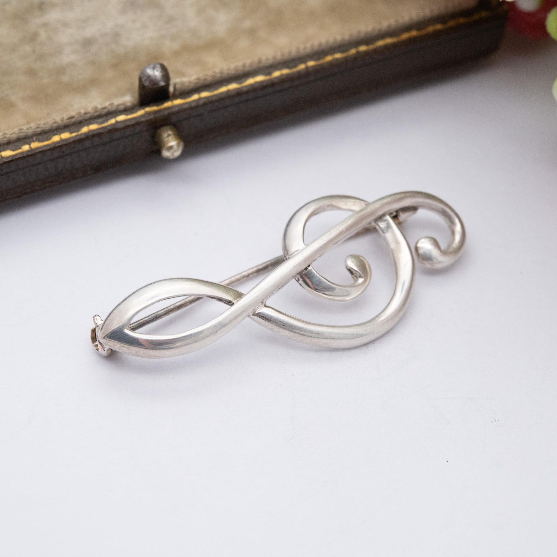 Vintage Sterling Silver Treble Clef Brooch - Music Lover | Musical Note Jewellery