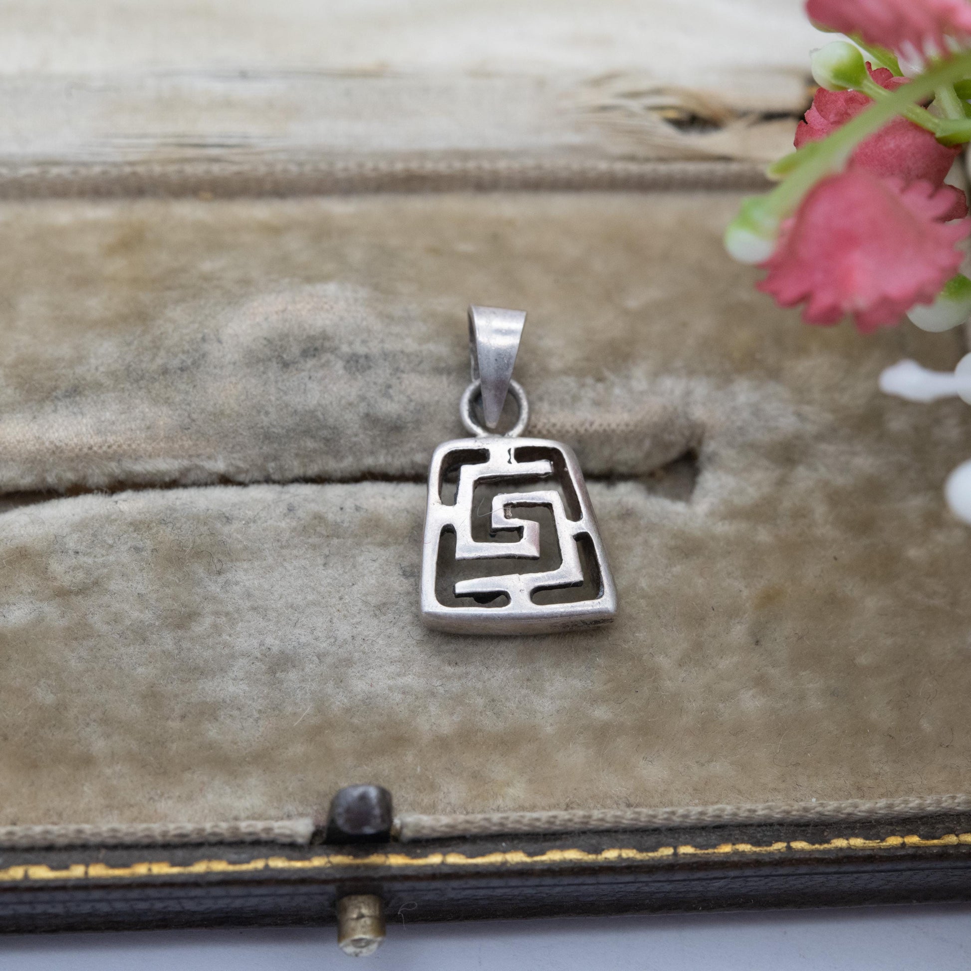 Vintage Mexican Sterling Silver Maze Pendant - Mexico Souvenir Gift