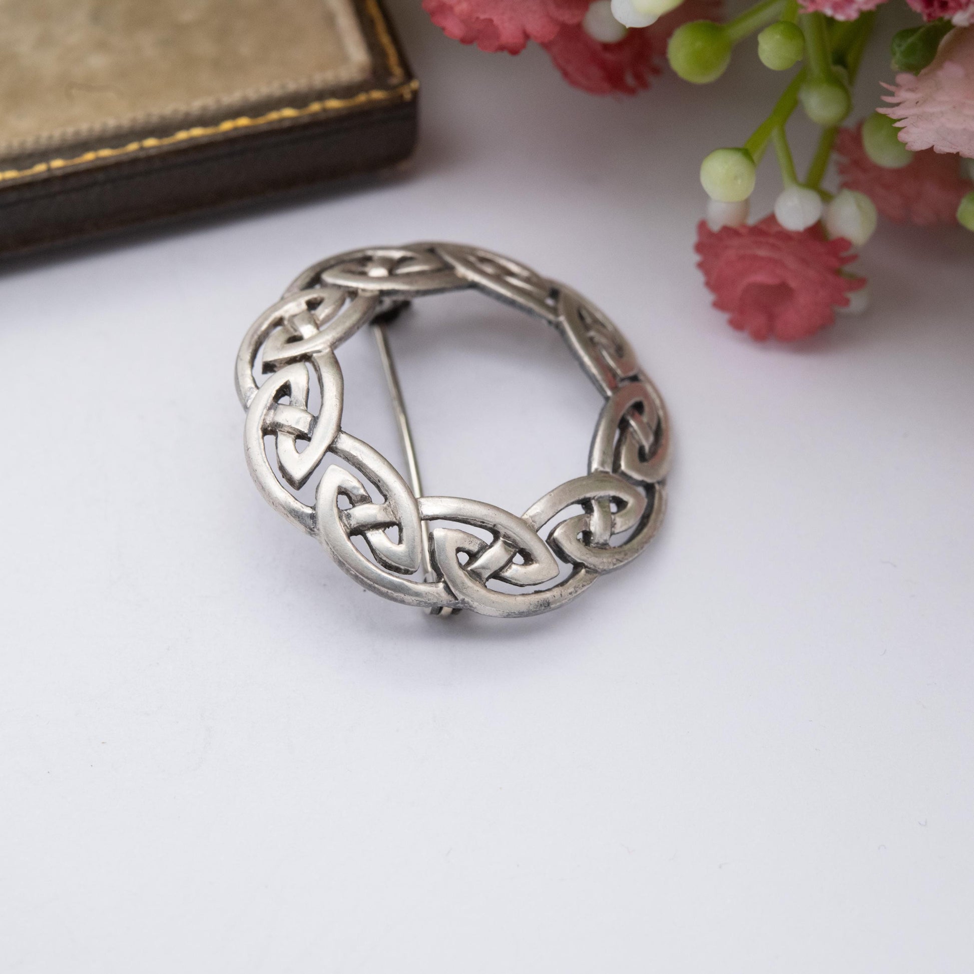 Vintage Sterling Silver Celtic Knot Brooch by Sea Gems - Solid Silver Infinity Loop | Knotted Circle | Unisex Gift