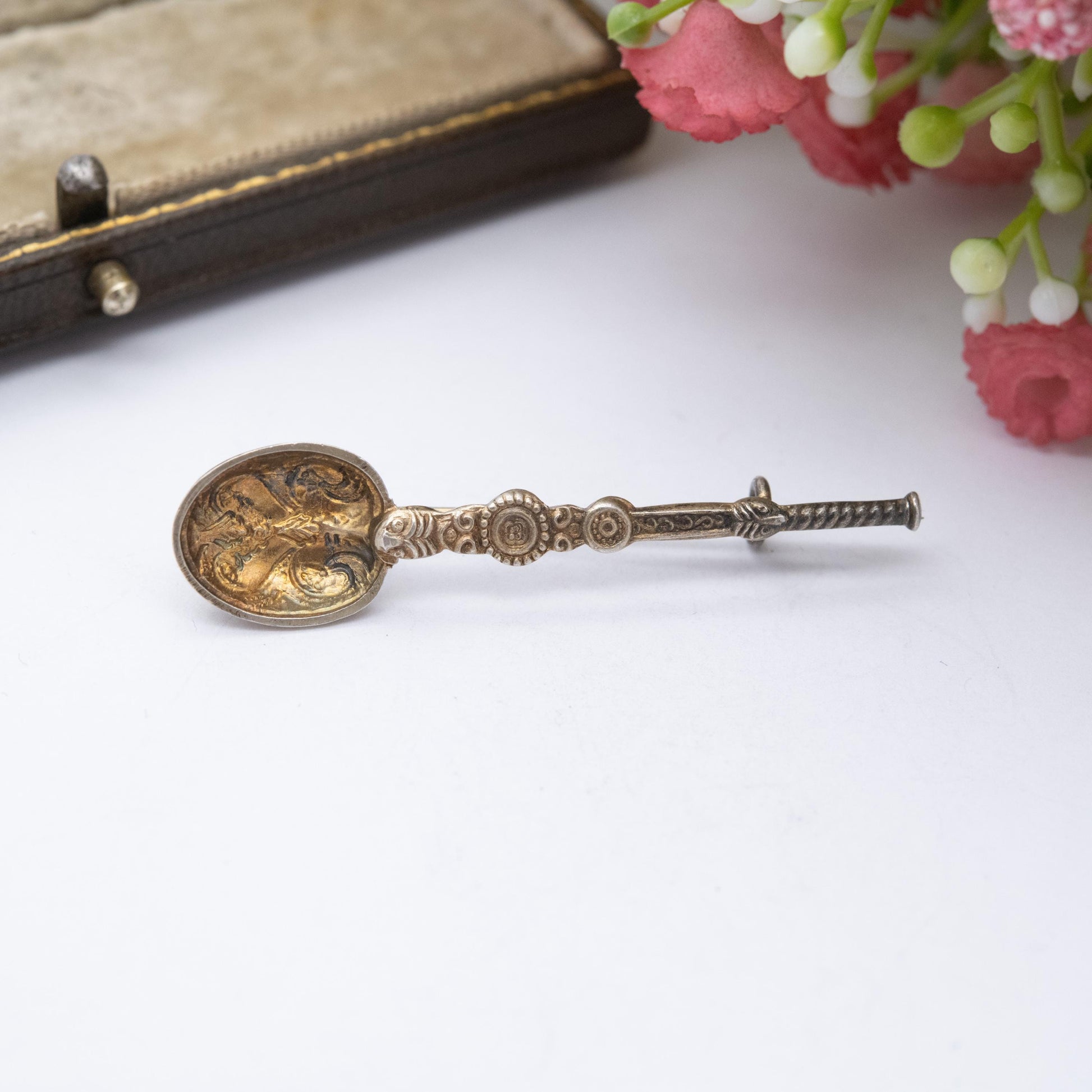 Antique Sterling Silver Gold Plated Anointing Spoon Brooch 1910 - King George V Commemoration Jewellery | Cornelius Saunders Frank Shephard