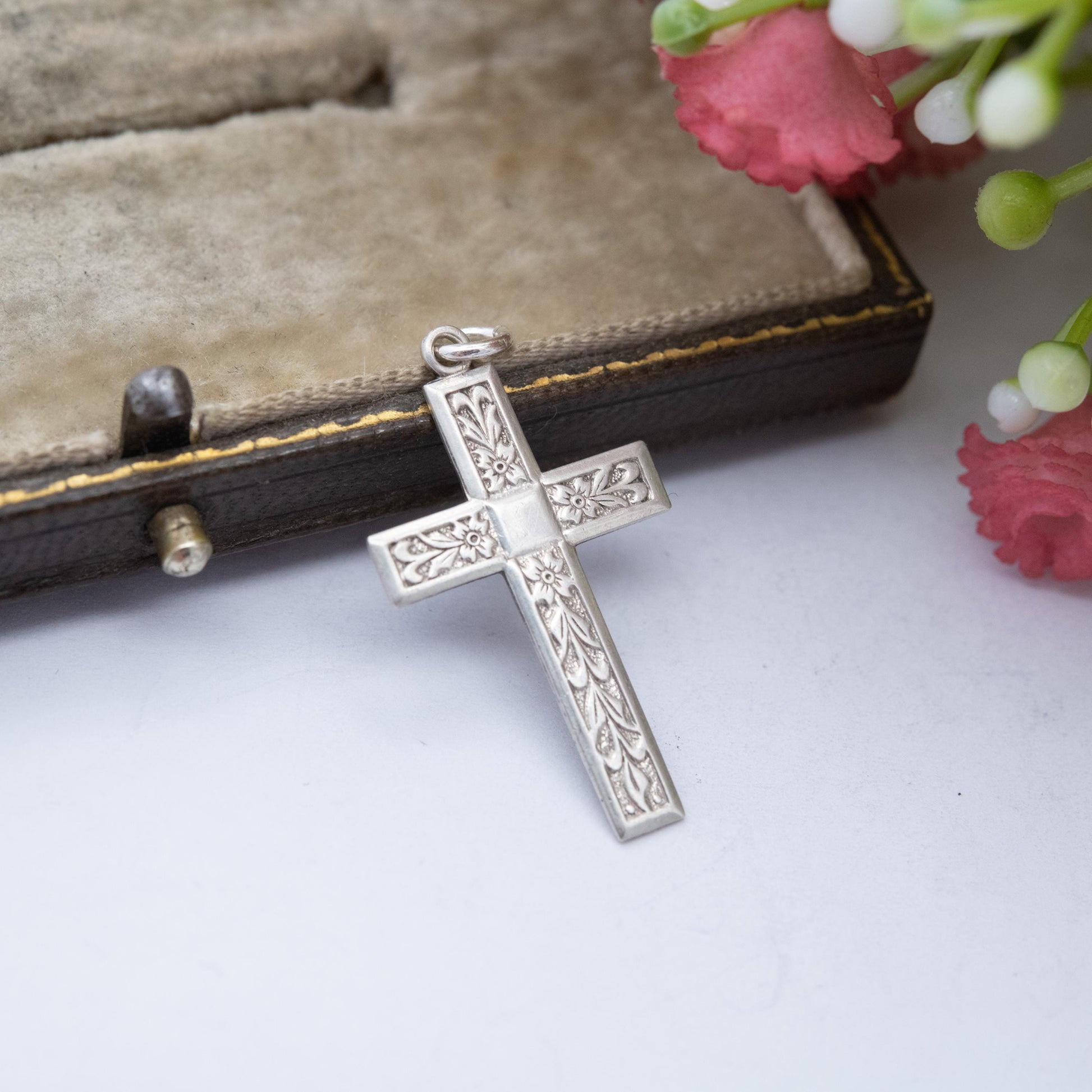 Vintage Sterling Silver Floral Cross Pendant - Textured Floral Engraving | Religious Jewellery