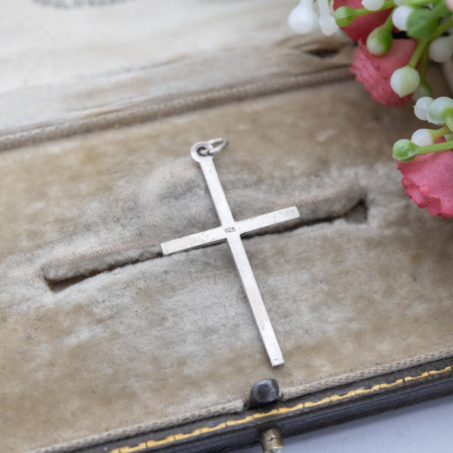 Vintage Sterling Silver Cross Pendant - Small Swirl Pattern Design | Gift for Christian