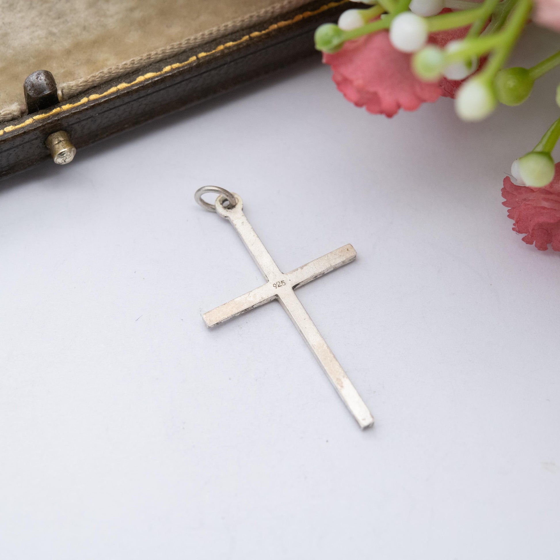 Vintage Sterling Silver Cross Pendant - Small Swirl Pattern Design | Gift for Christian