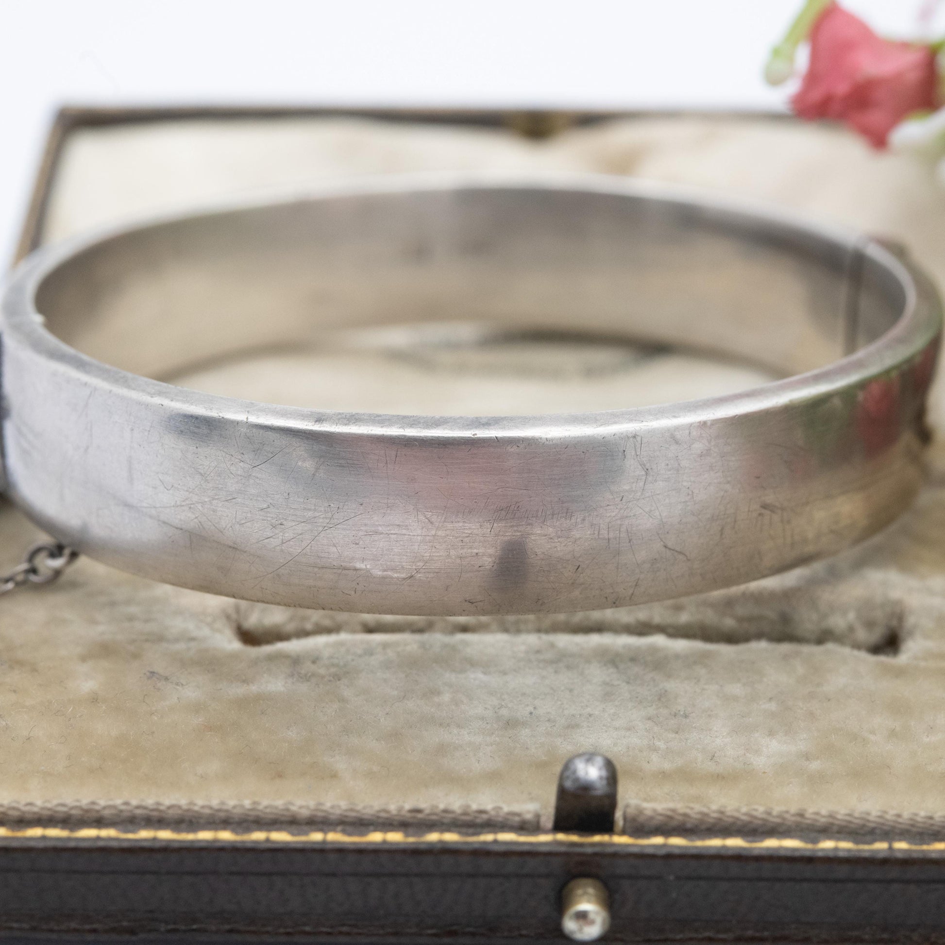 Vintage Sterling Silver Floral Engraved Bangle Bracelet 1976 - Chunky Victorian Aesthetic Scrolling Style with Safety Chain