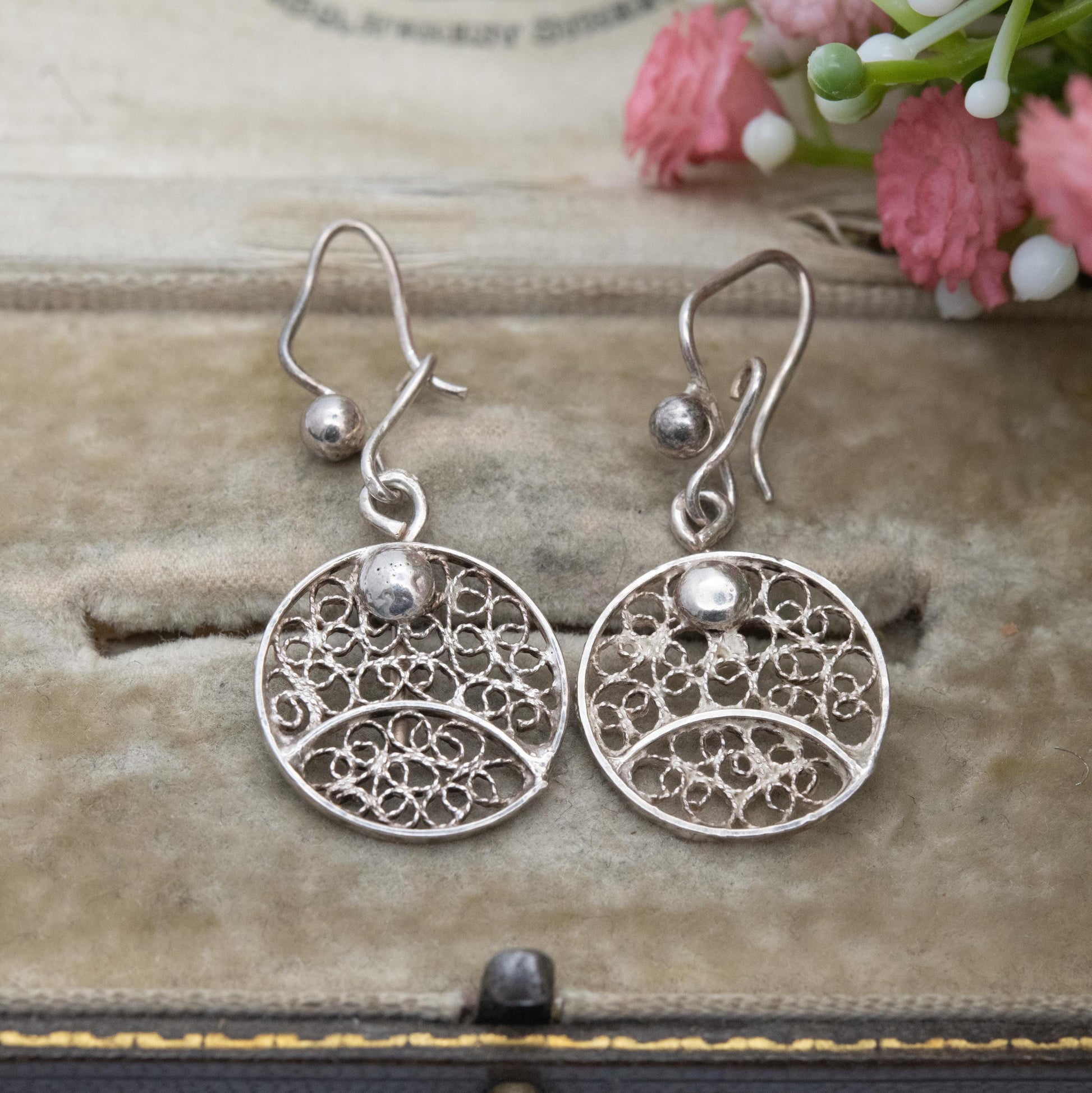 Vintage Sterling Silver Square Filigree Circle Drop Earrings - Ornate Openwork Design | Gift for Her