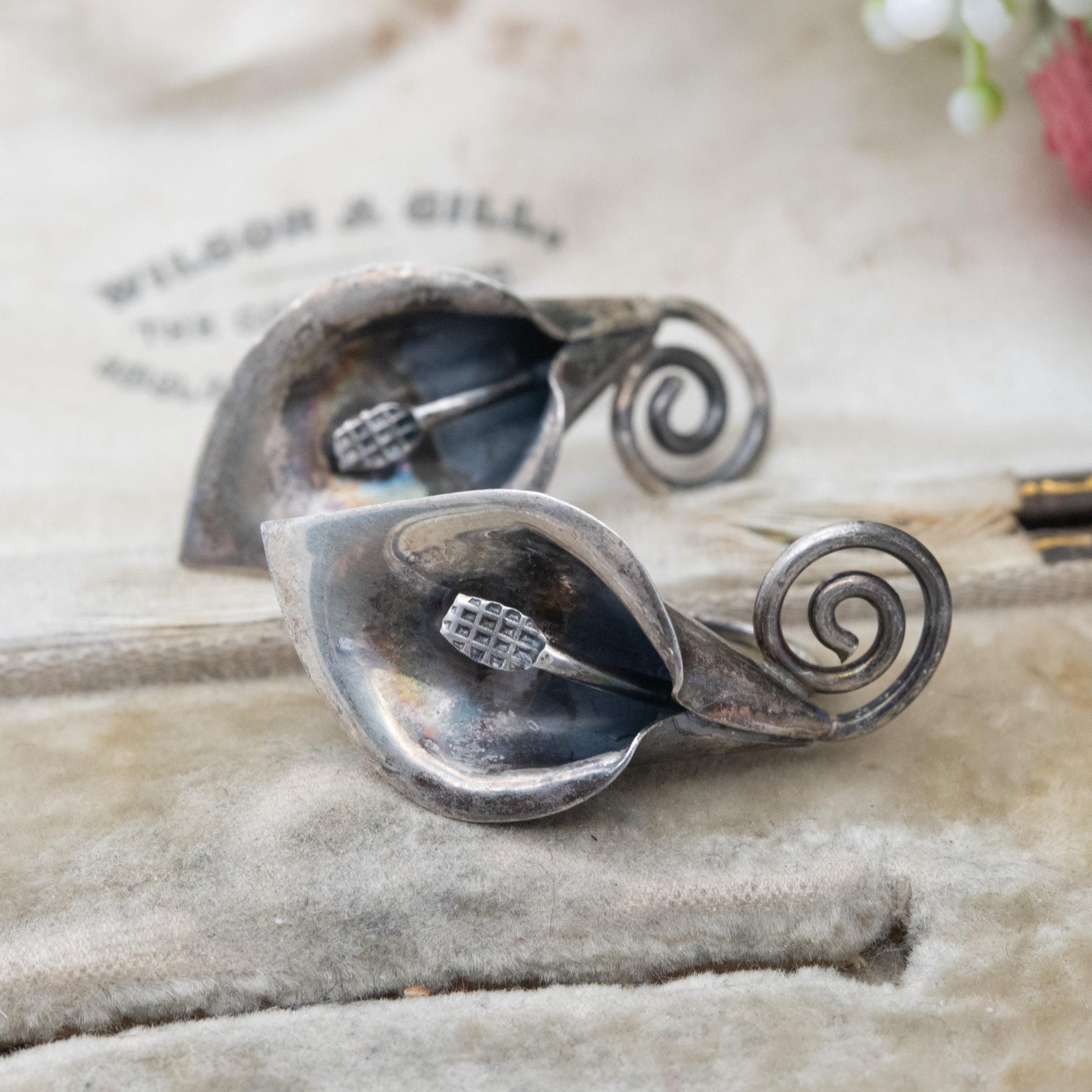 Vintage Scandi Silver Screw Back Flower Earrings - Heirig Scandinavian Peace Lily Floral Jewellery | Gift for Her
