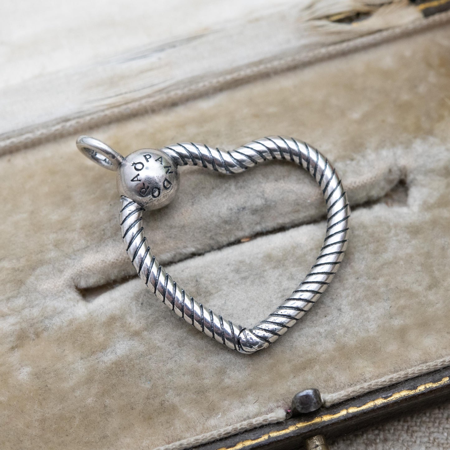 Pandora Sterling Silver Moments Love Heart Pendant - Designer Unisex Gift for Necklace Chain